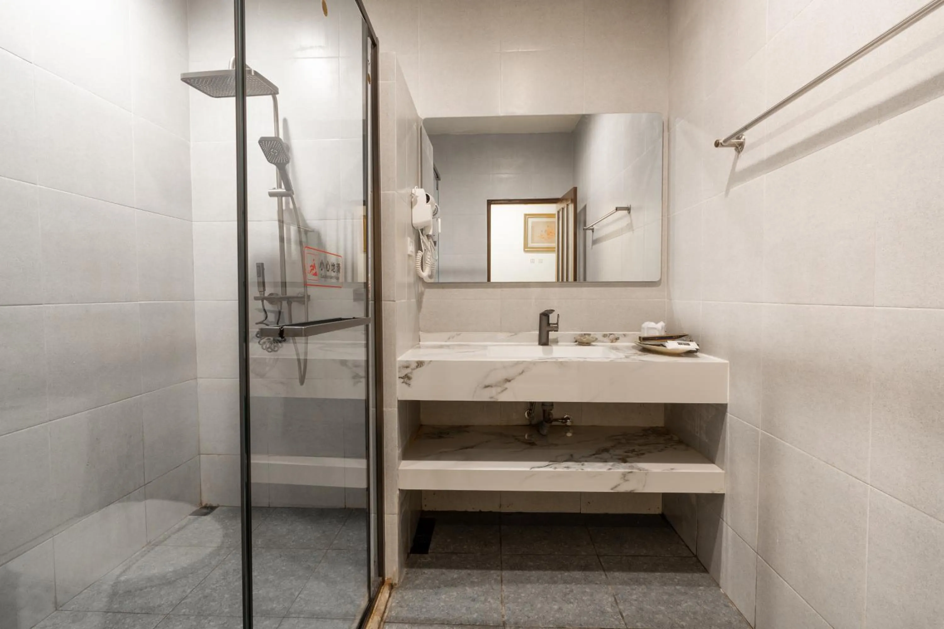 Shower in Phuket Leelavadee Hua Ting Resort