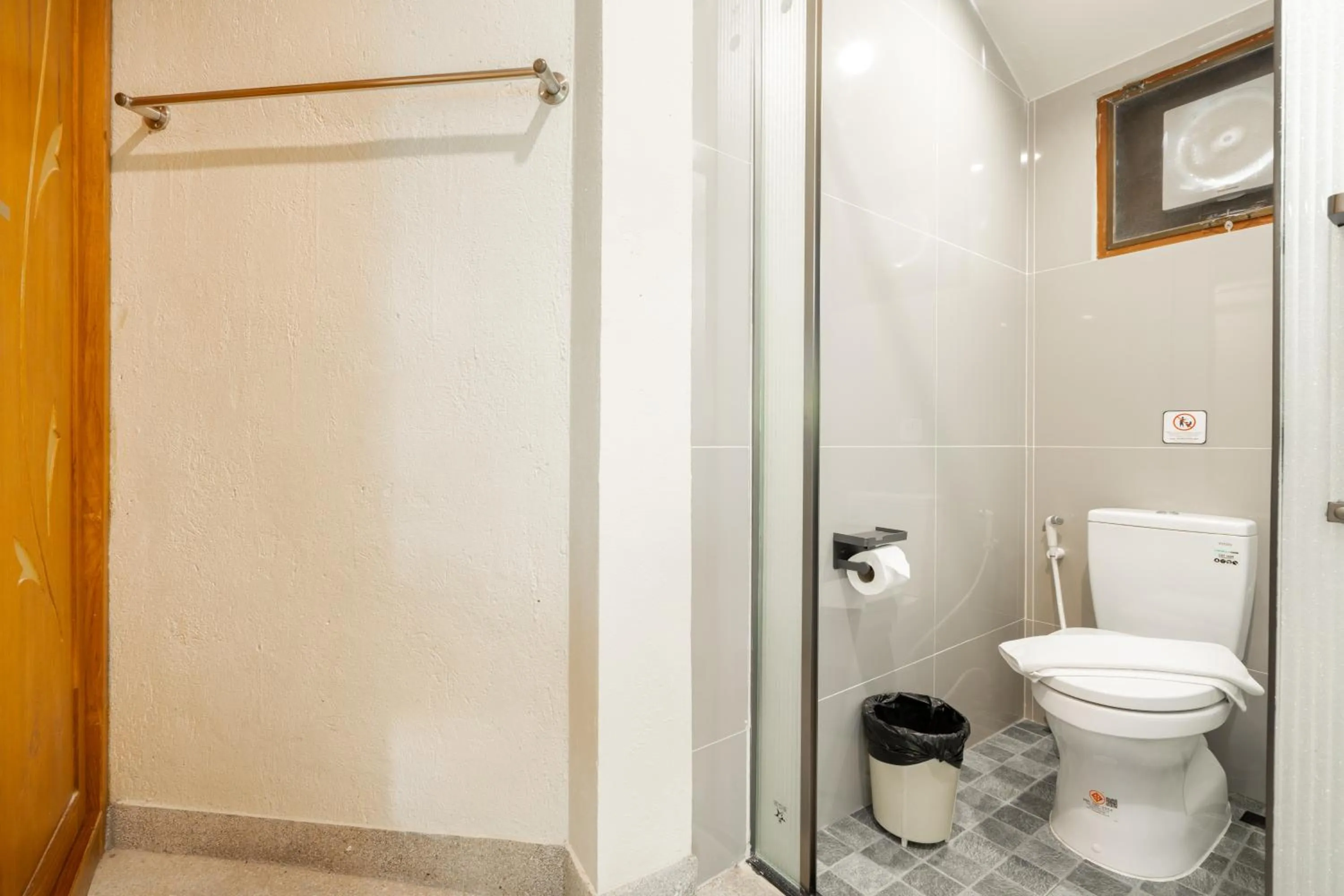 Toilet in Phuket Leelavadee Hua Ting Resort