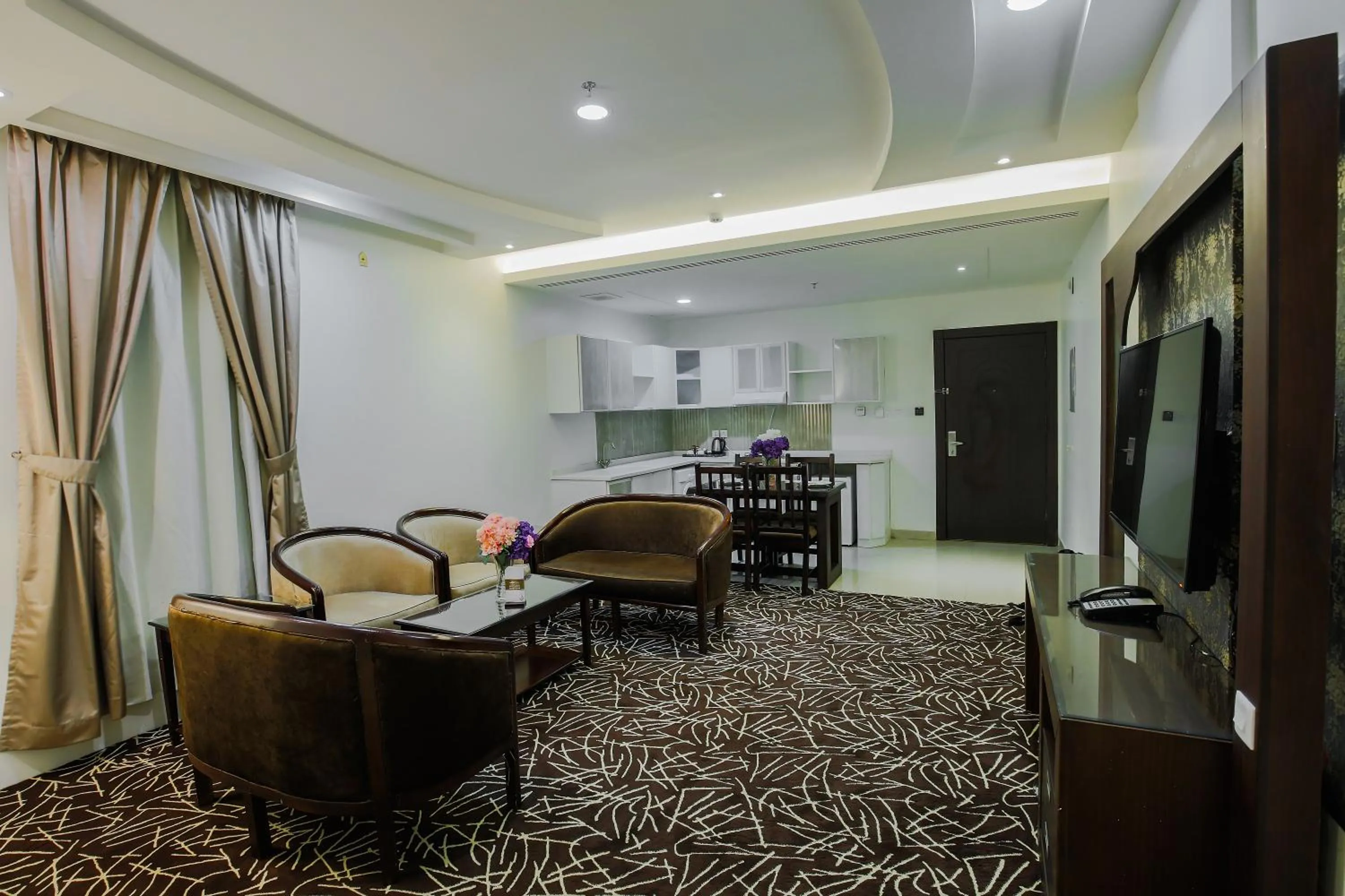 Kitchen or kitchenette in Rest Night Serviced Apartments- AlHamra