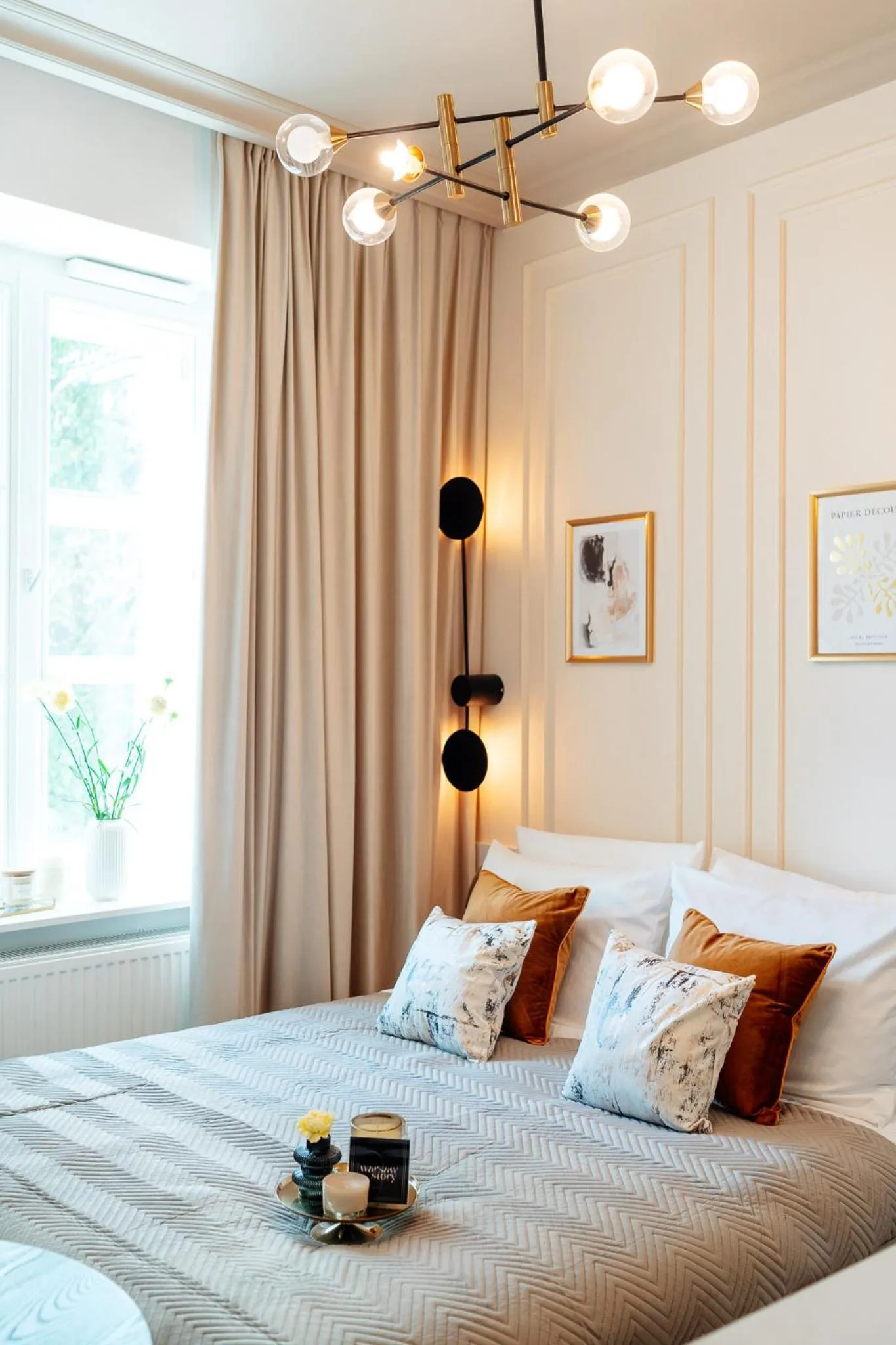 Bed in Warsaw Story - LoftAffair Collection