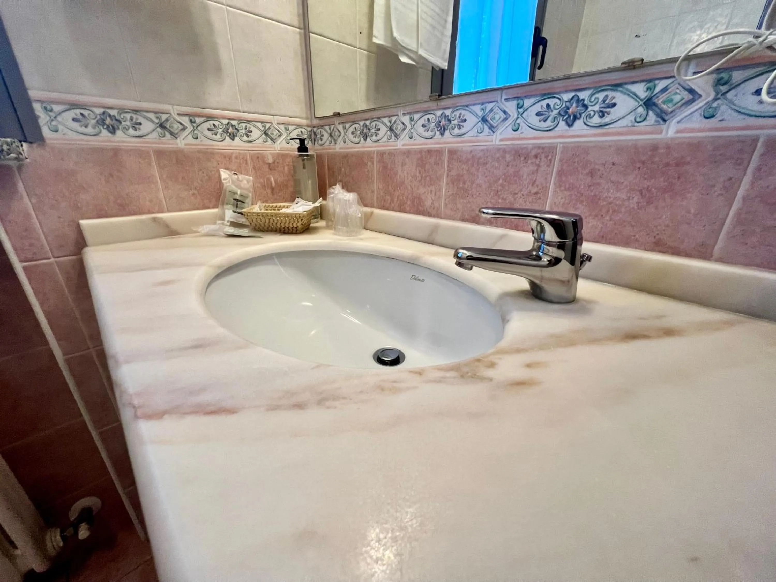 Bathroom in Hotel Ca' Bianca da Paolino