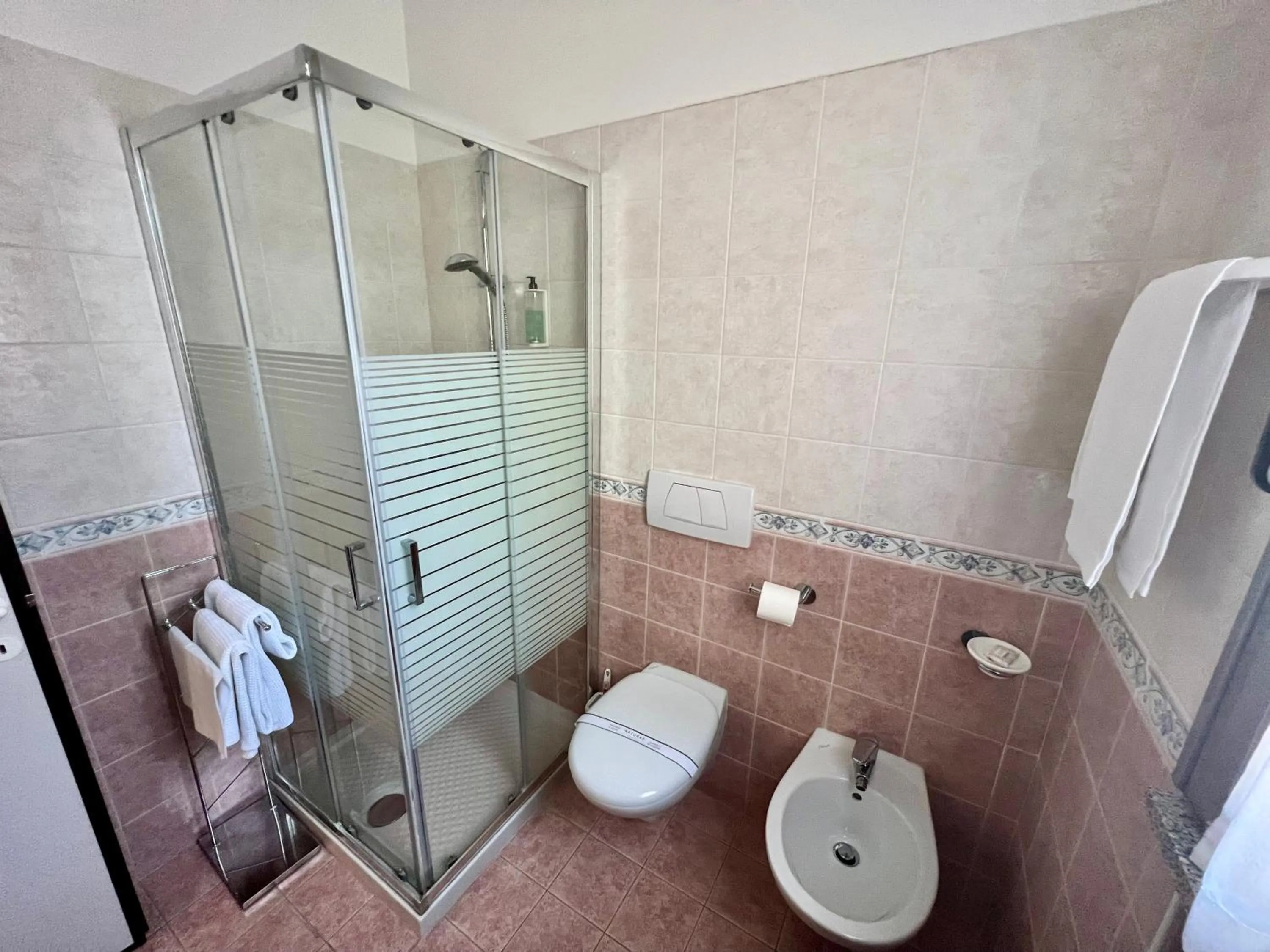 Bathroom in Hotel Ca' Bianca da Paolino