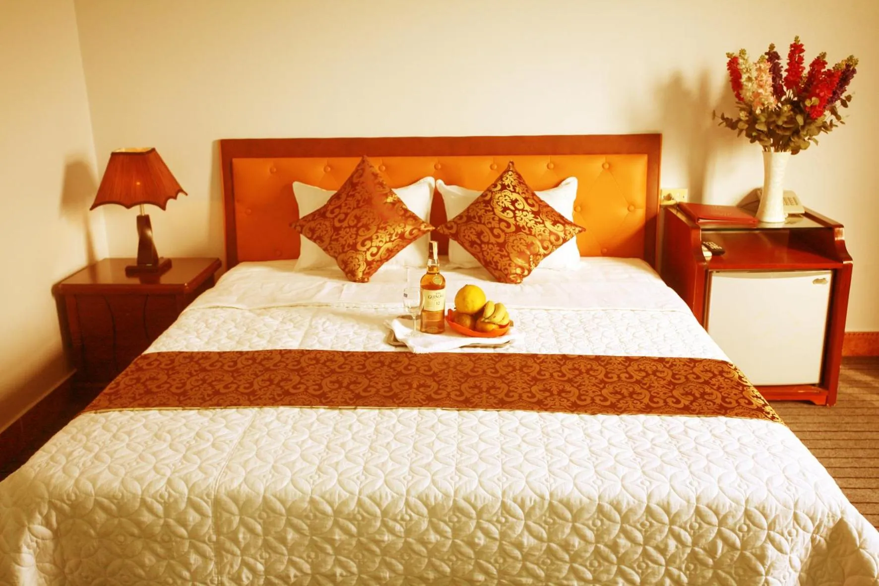 Bed in Van Giang Hotel