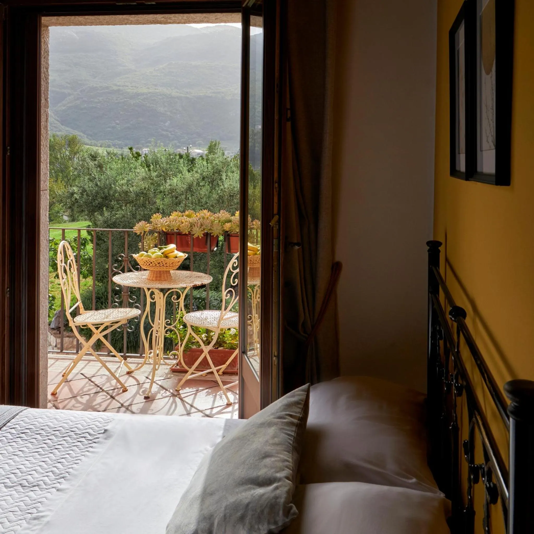 Garden, Bed in Piana la Gatta