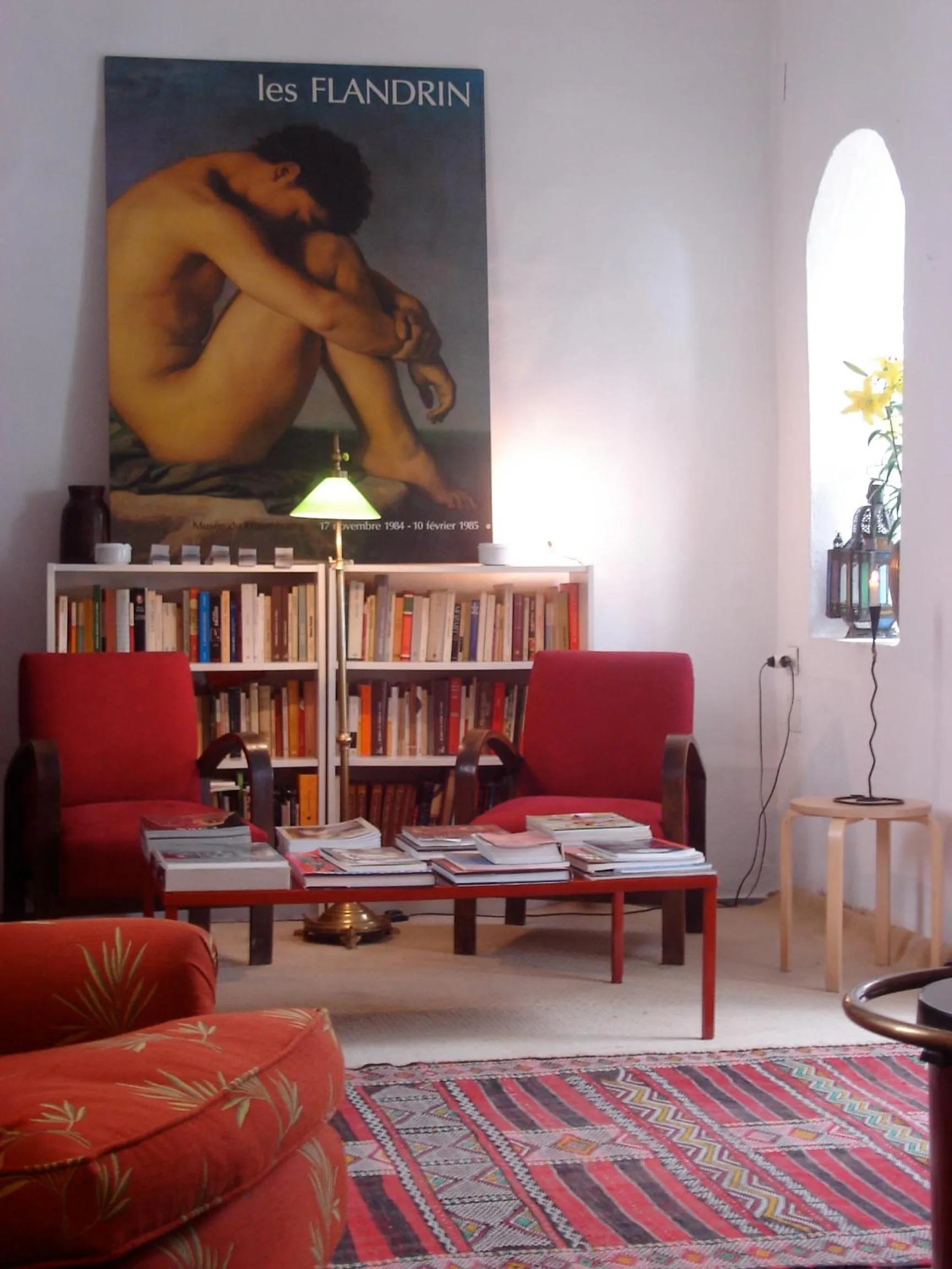 Library in La Casa Grande