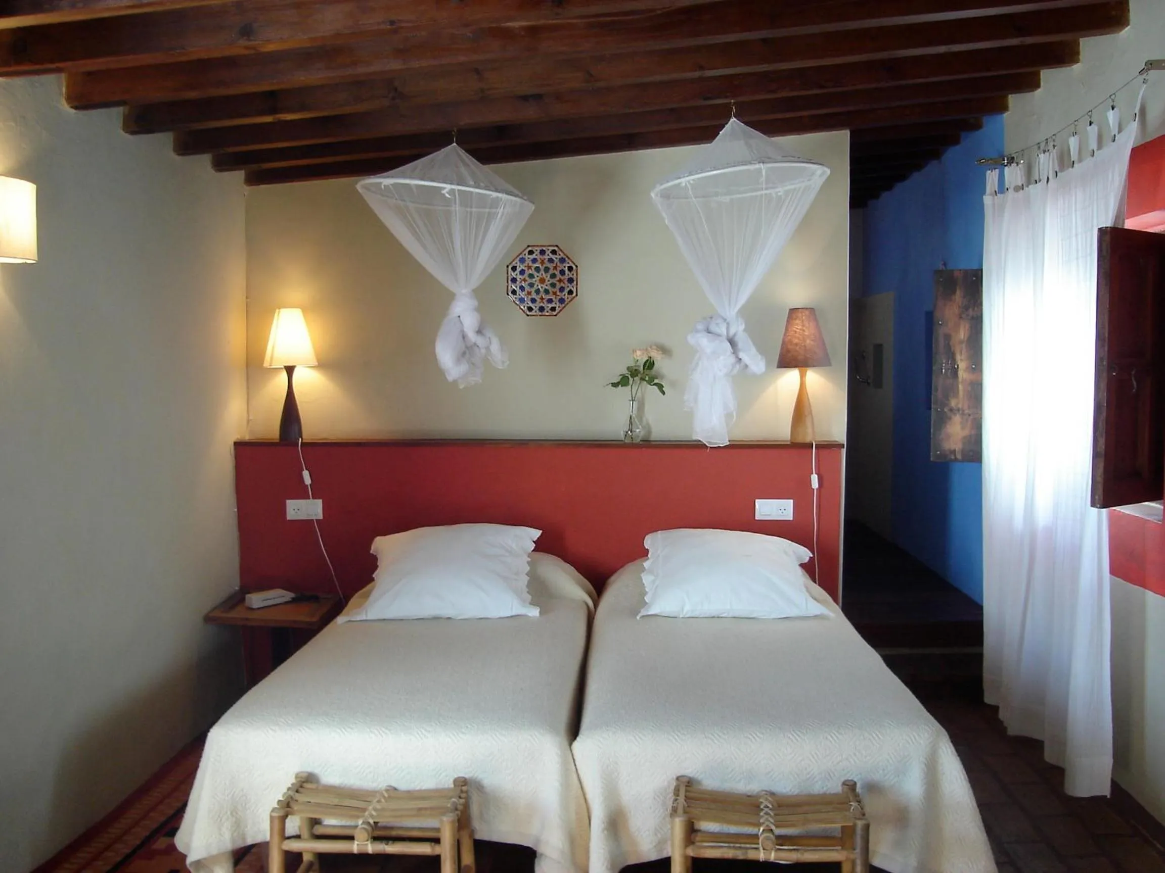 Photo of the whole room, Bed in La Casa Grande