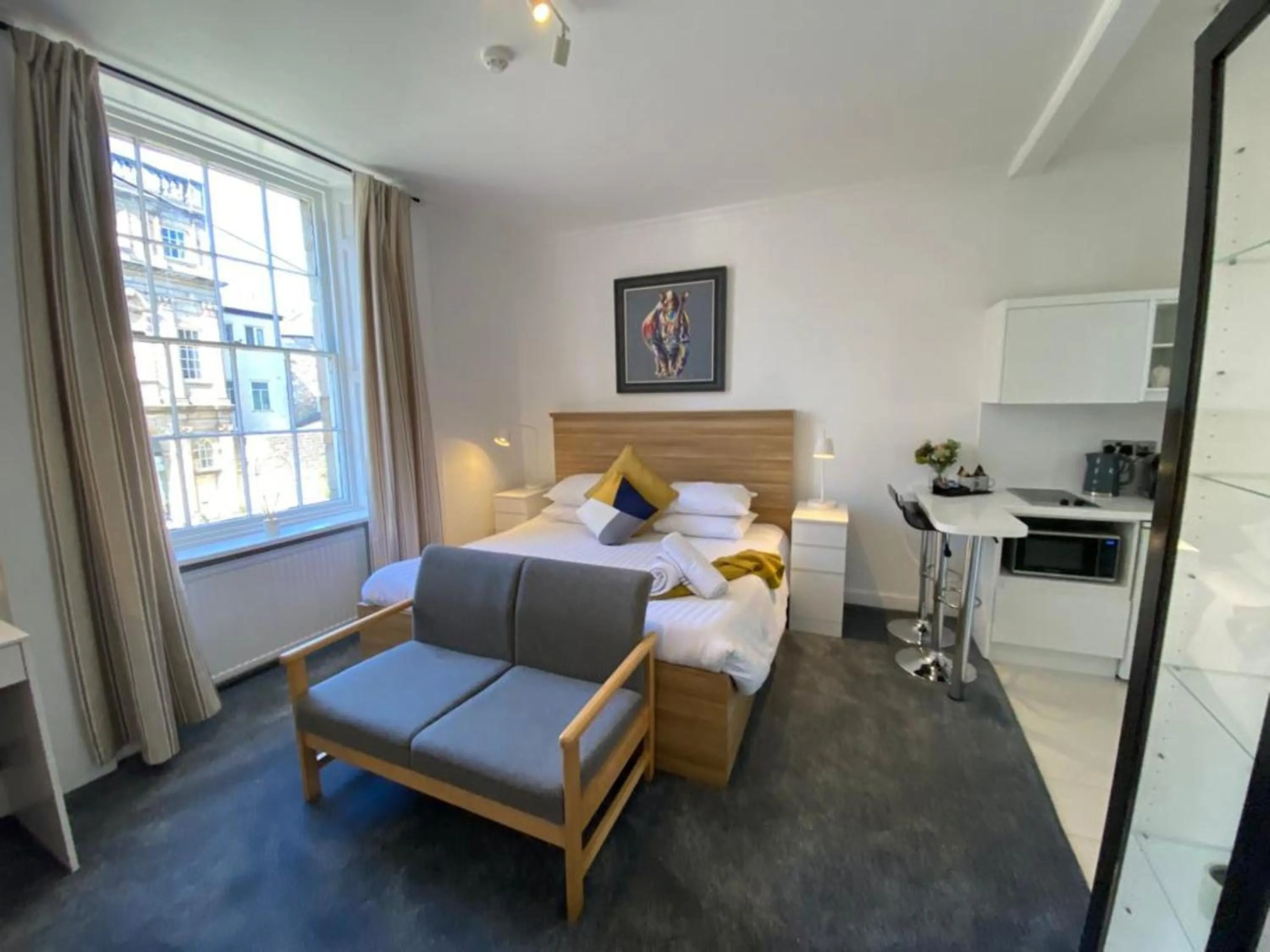 Bedroom, Bed in Sun Street Aparthotel