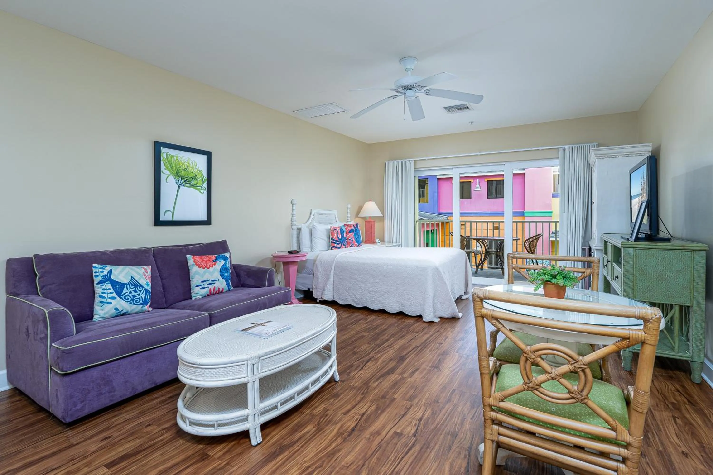 Harbour House at the Inn 208