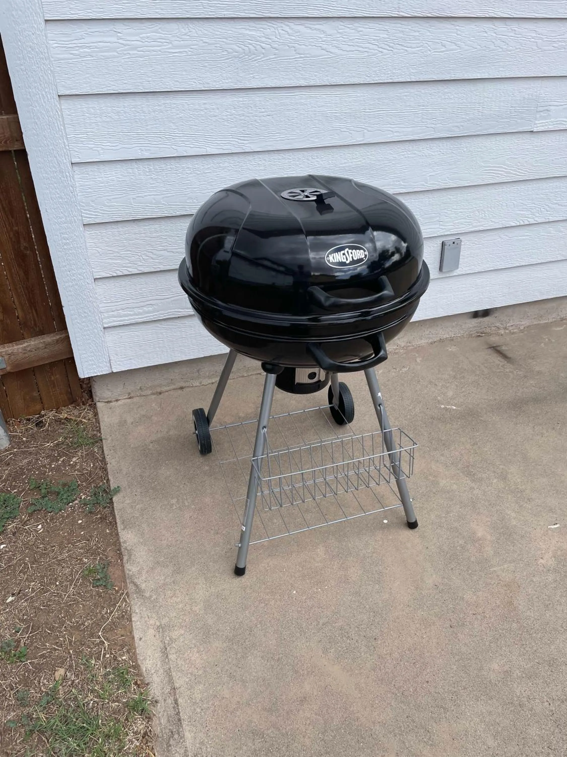 BBQ facilities in Holland House - Historic and Sophisticated