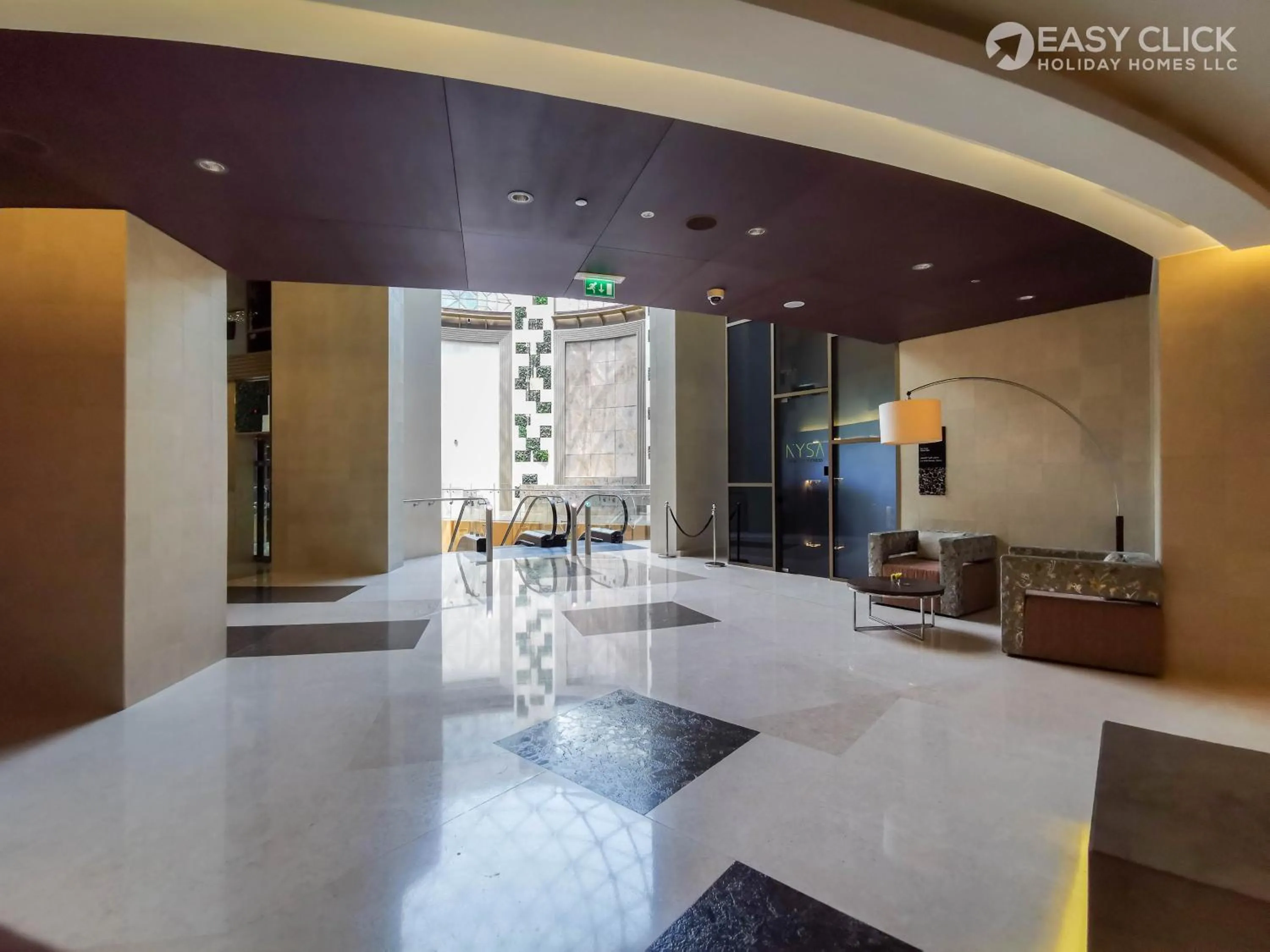 Restaurant/places to eat in Easy Click - Creek Heights Residences 2 Bed Apartment 5 Star