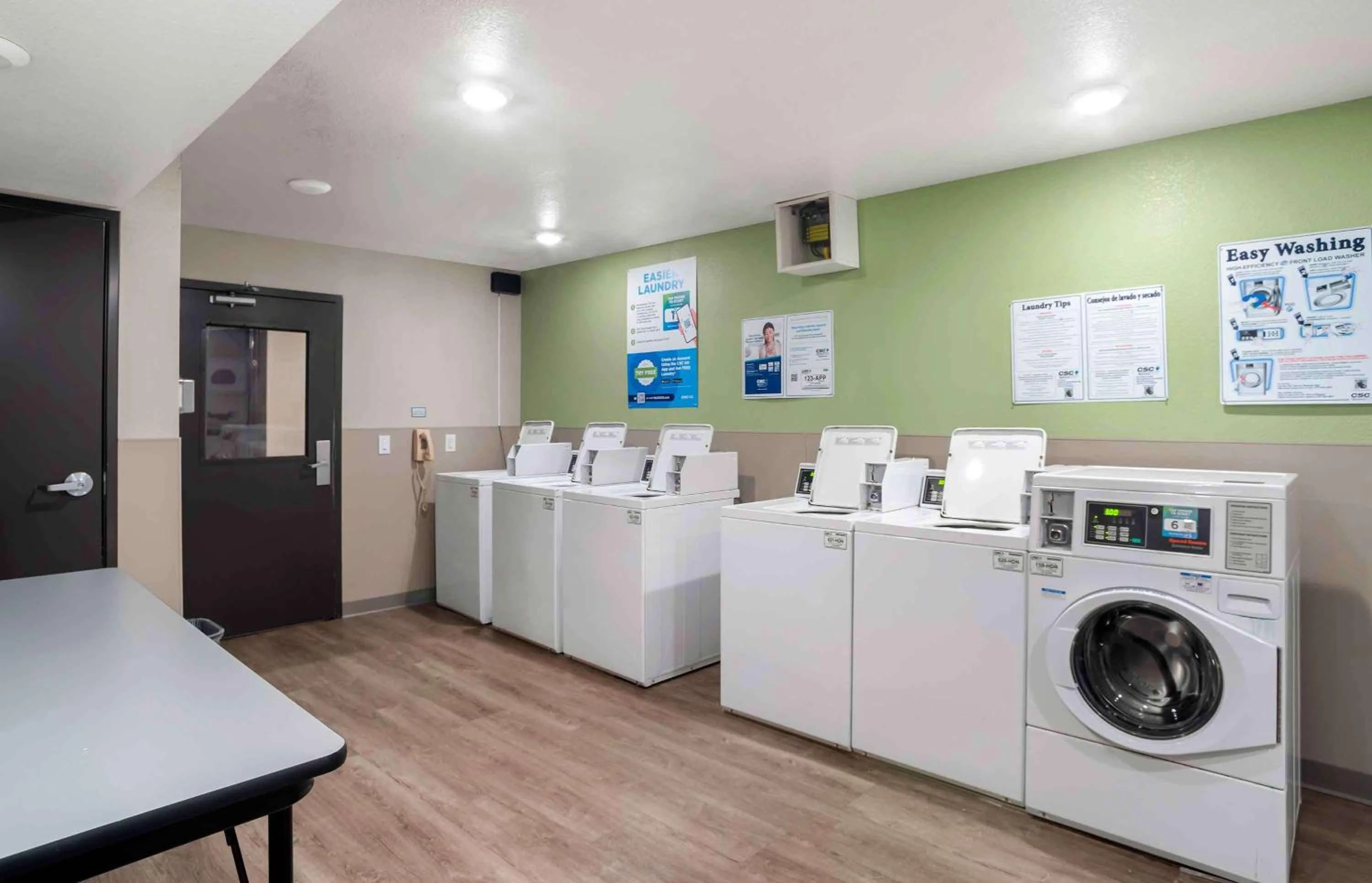 Property building in Extended Stay America Select Suites - Charlotte - Northlake