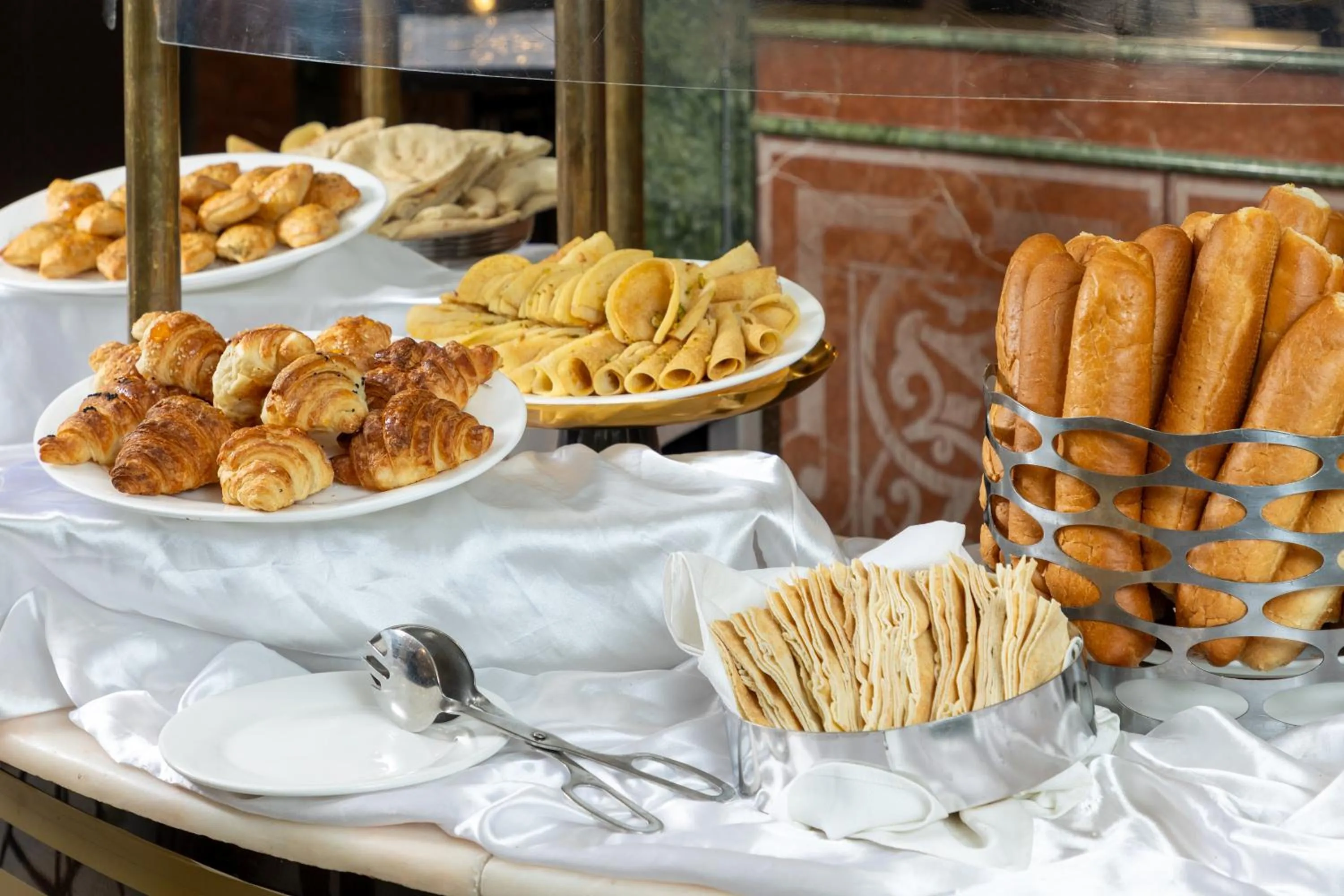 Food and drinks in Verta Madina Hotel