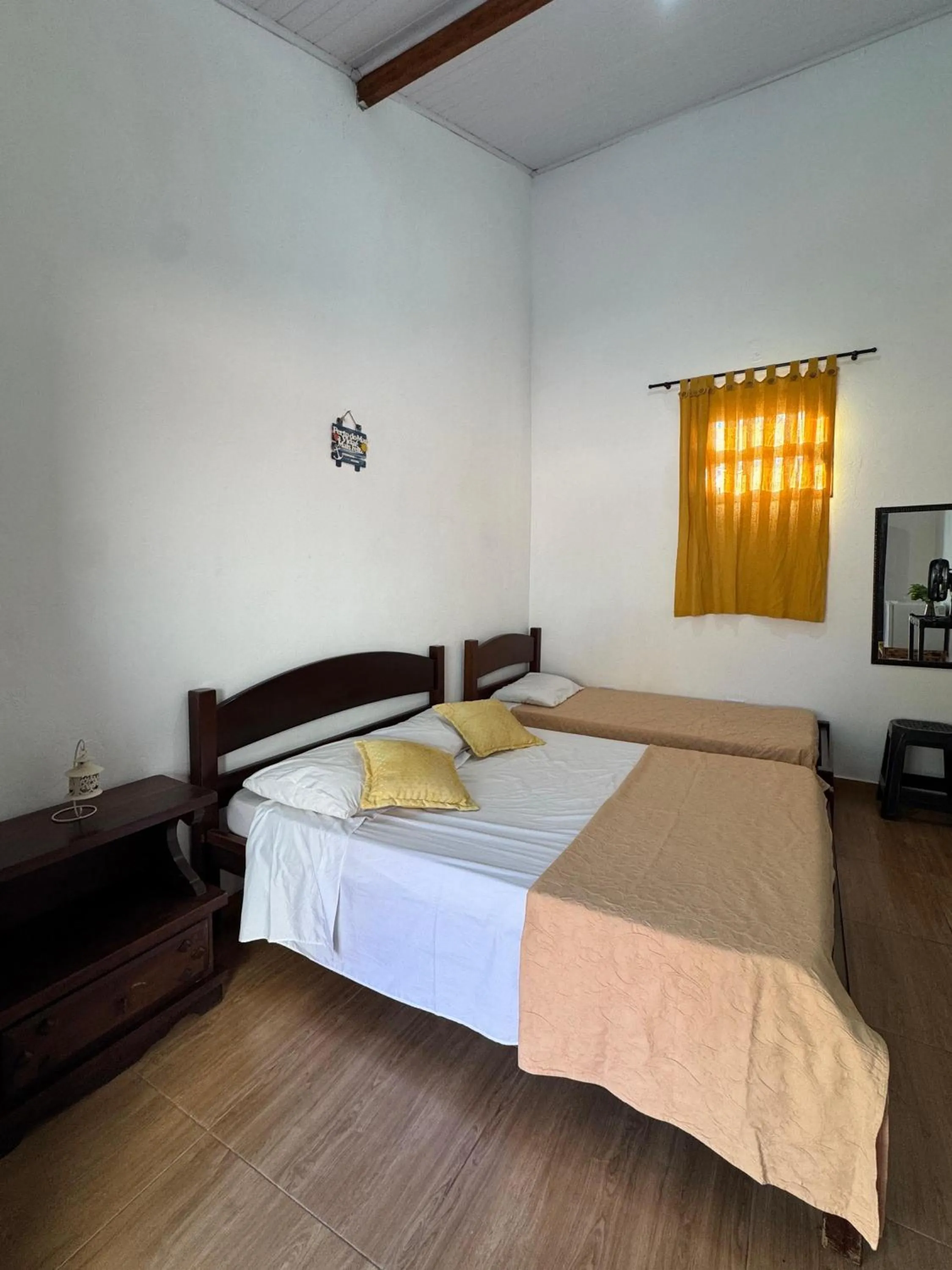 Bed in Vila do Surfe