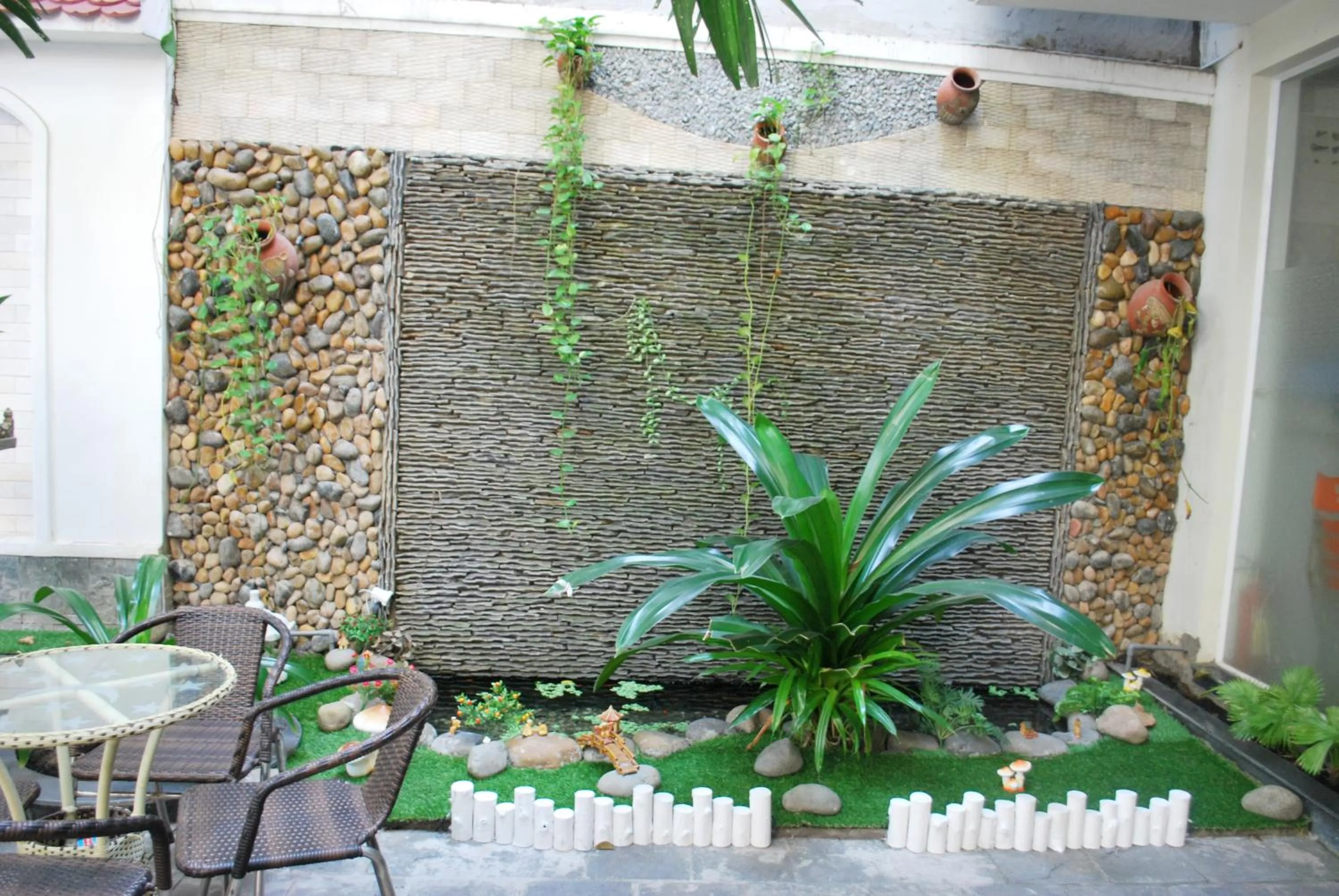 Patio in Lan Anh Hotel