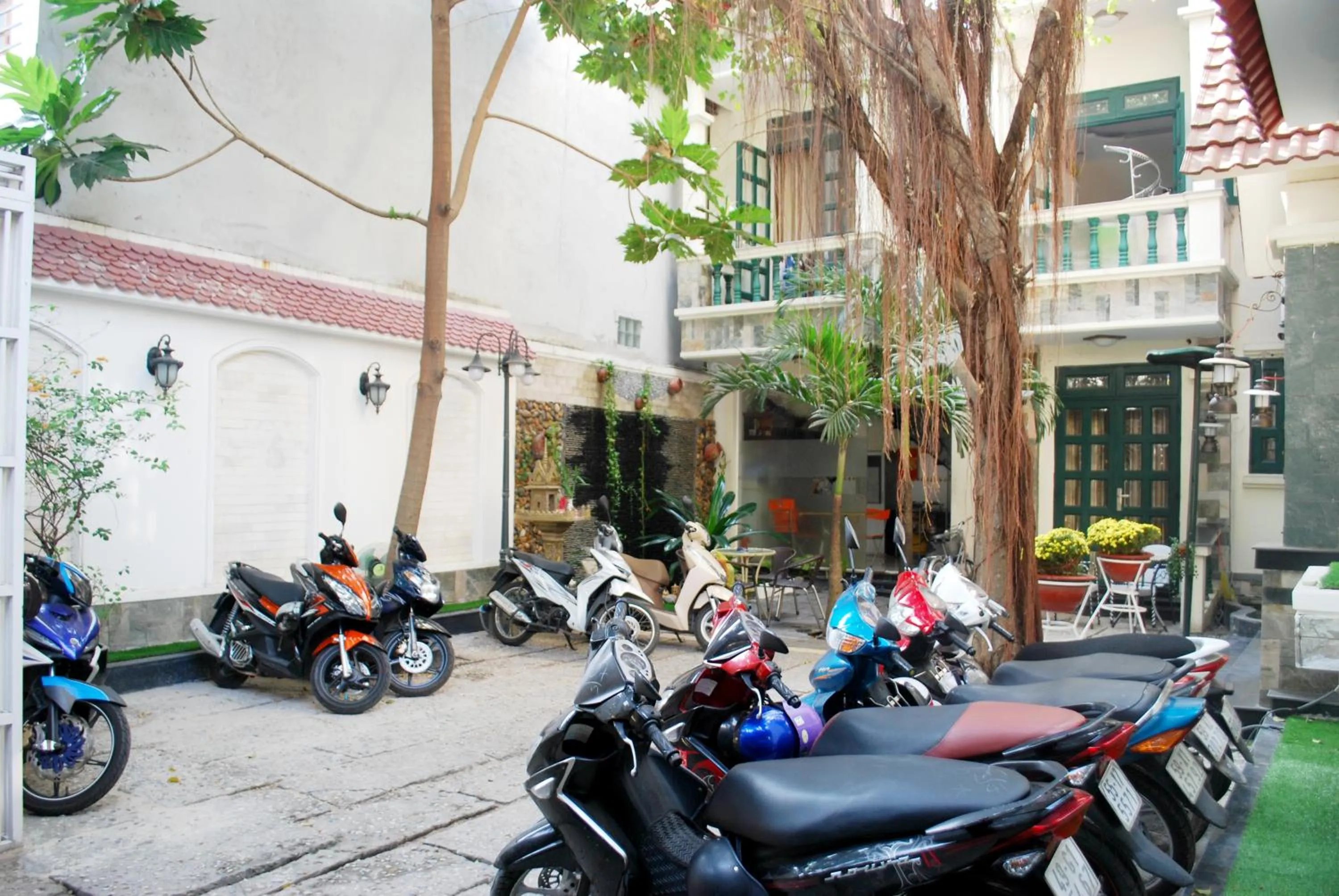 Patio in Lan Anh Hotel