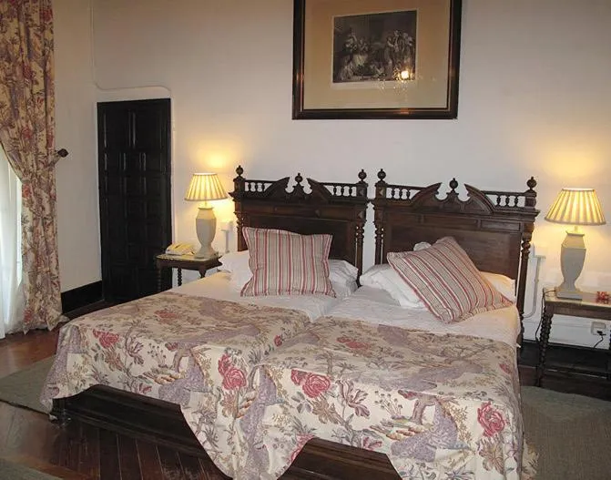 Photo of the whole room, Bed in Palacio de la Rambla