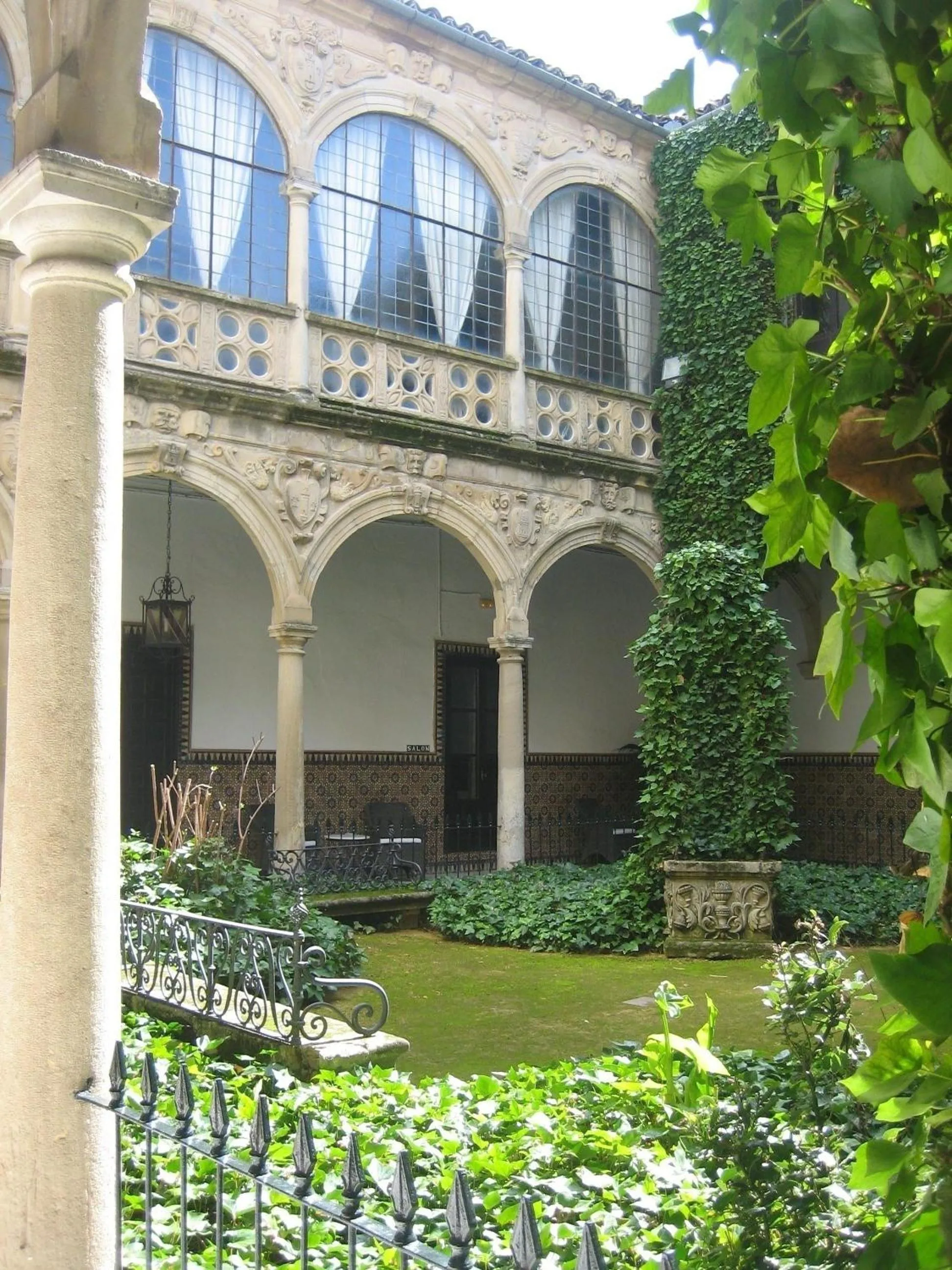 Patio in Palacio de la Rambla