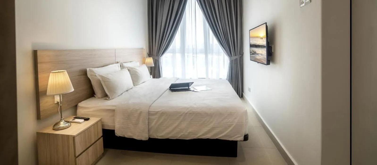 Bed in The Signature Serviced Suites & Office Puchong