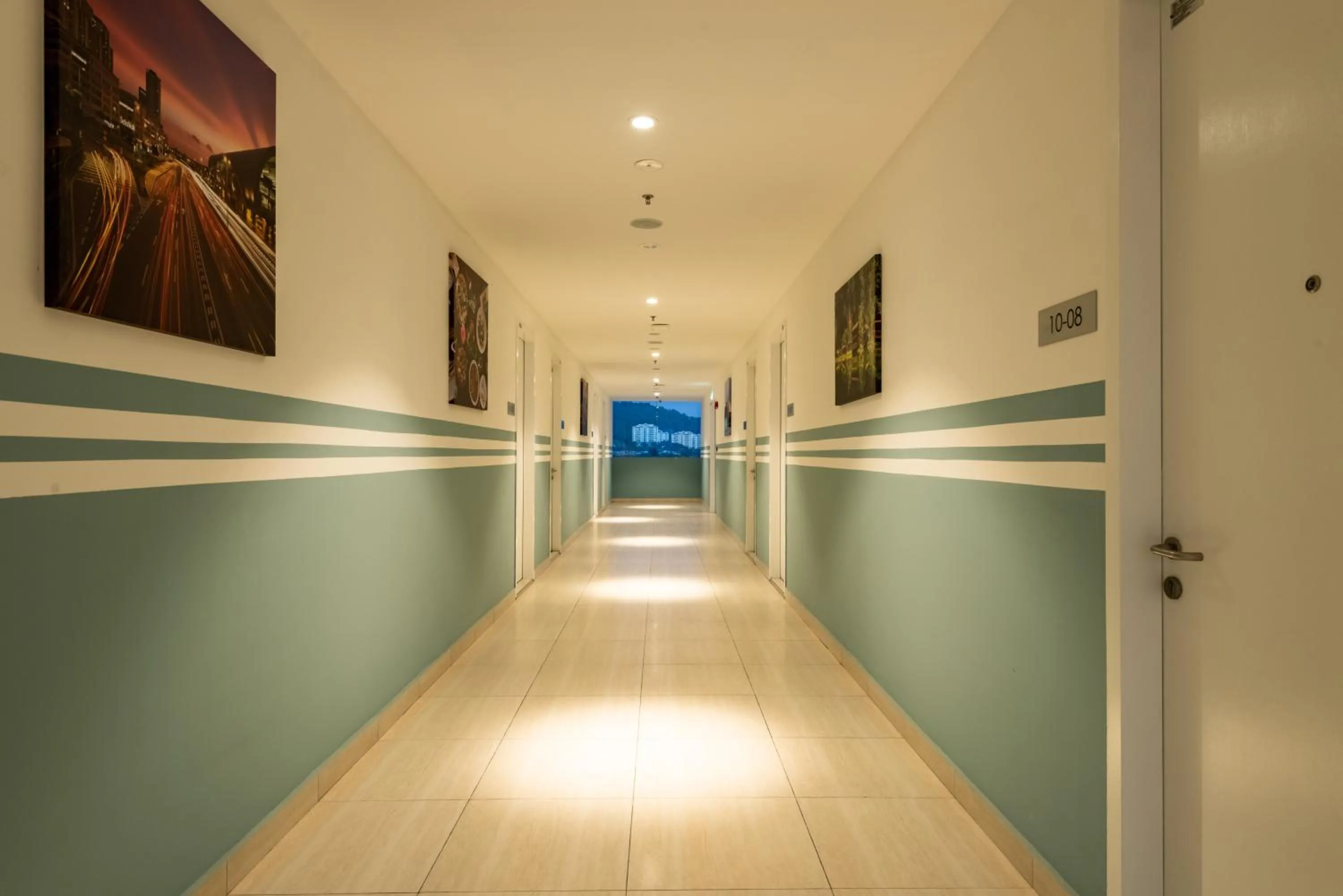 The Signature Serviced Suites & Office Puchong