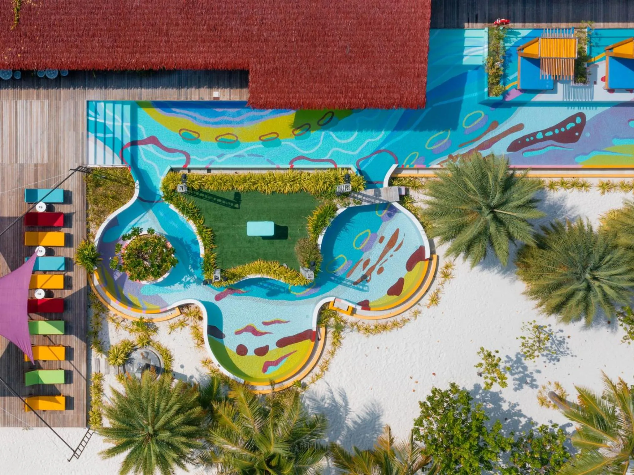 Swimming pool in Oaga Art Resort Maldives - Greatest All Inclusive Plan with Free Speedboat Round-trip