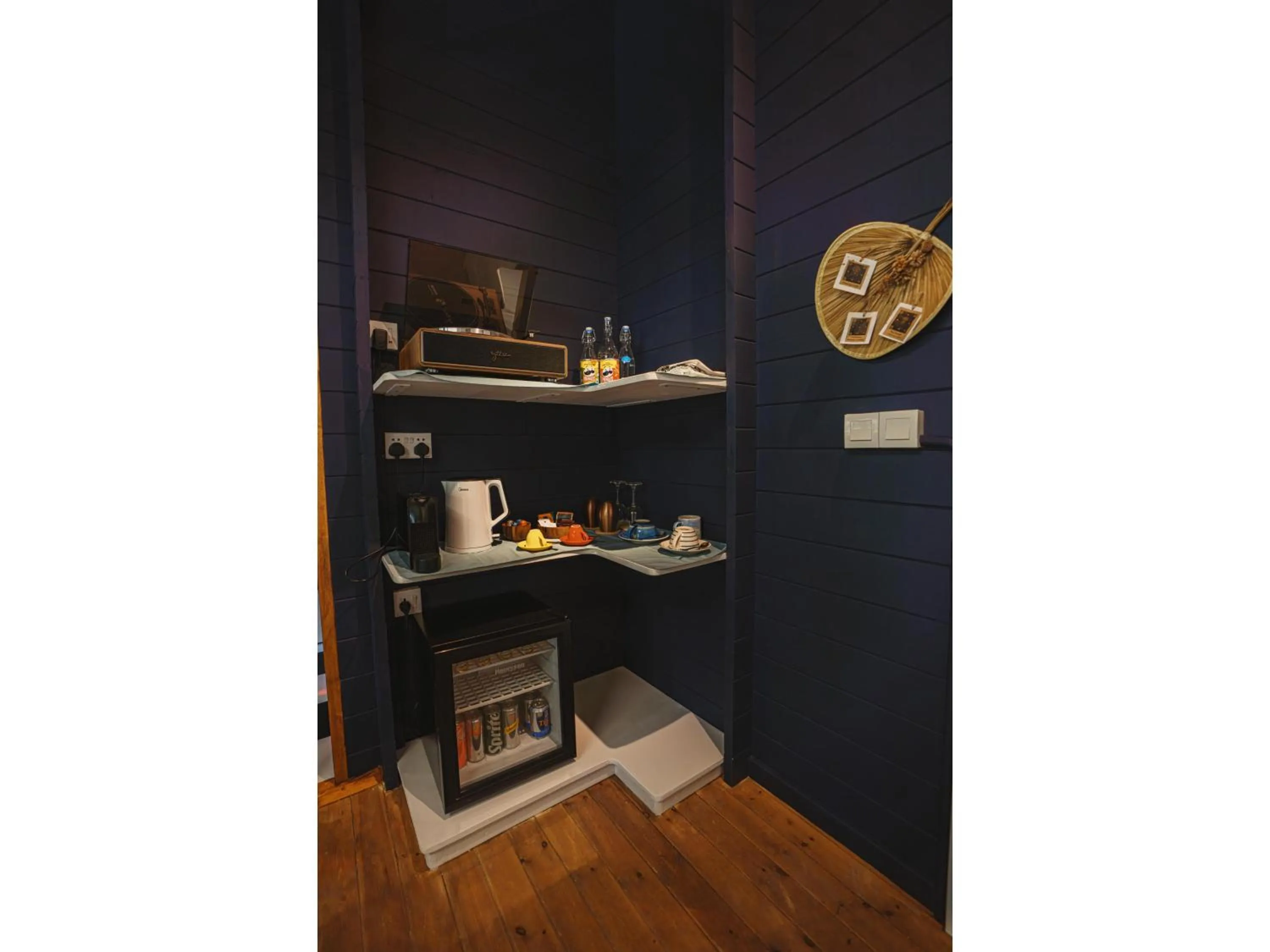 Coffee/tea facilities in Oaga Art Resort Maldives - Greatest All Inclusive Plan with Free Speedboat Round-trip