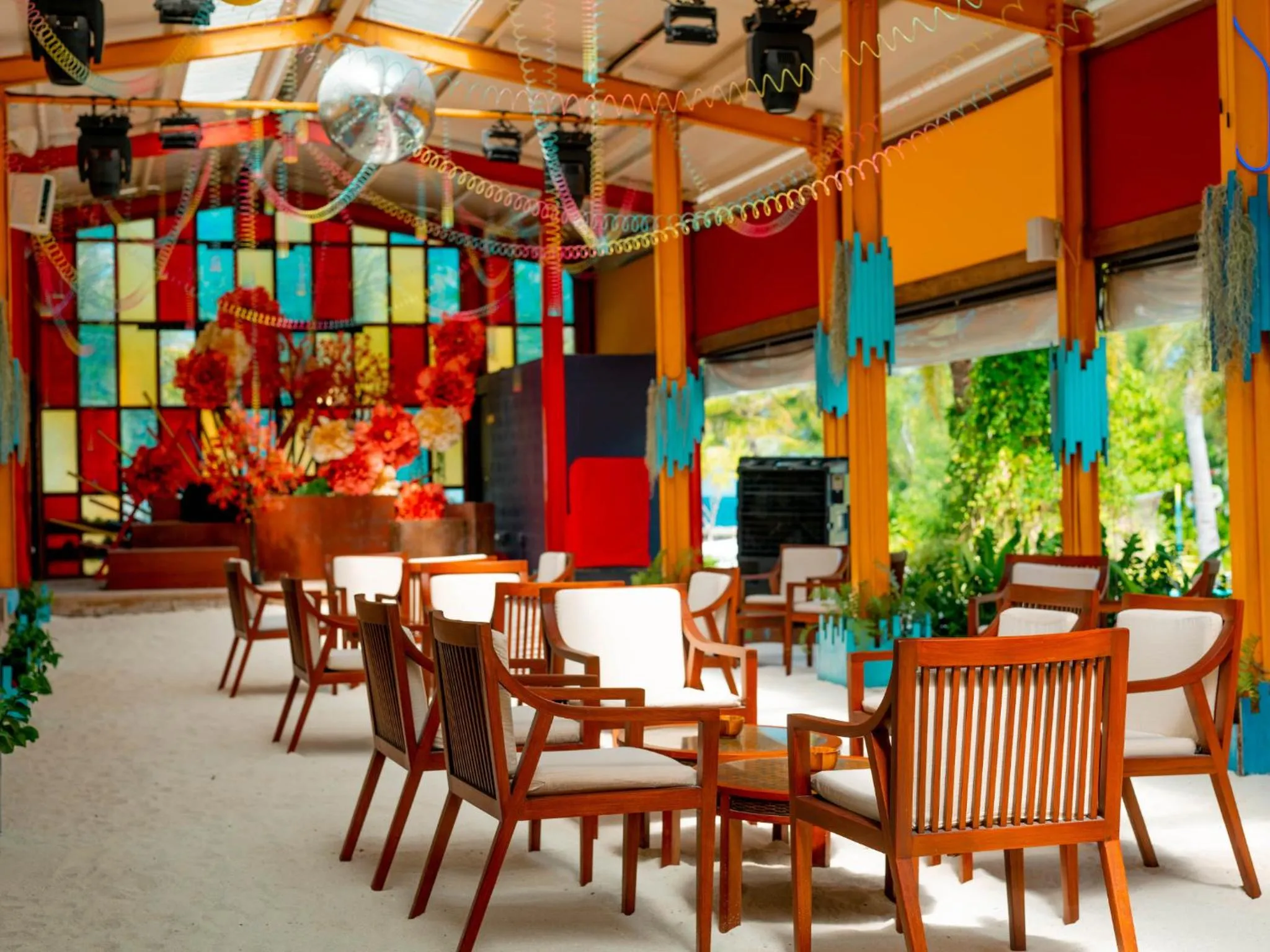 Restaurant/places to eat in Oaga Art Resort Maldives - Greatest All Inclusive Plan with Free Speedboat Round-trip