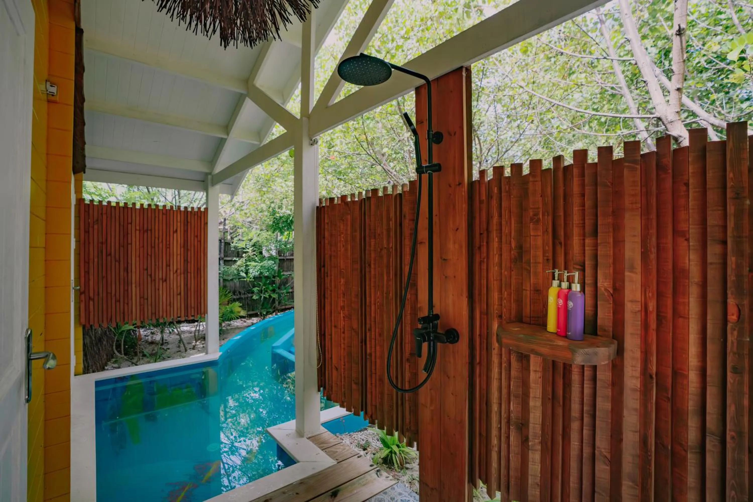 Shower in Oaga Art Resort Maldives - Greatest All Inclusive Plan with Free Speedboat Round-trip