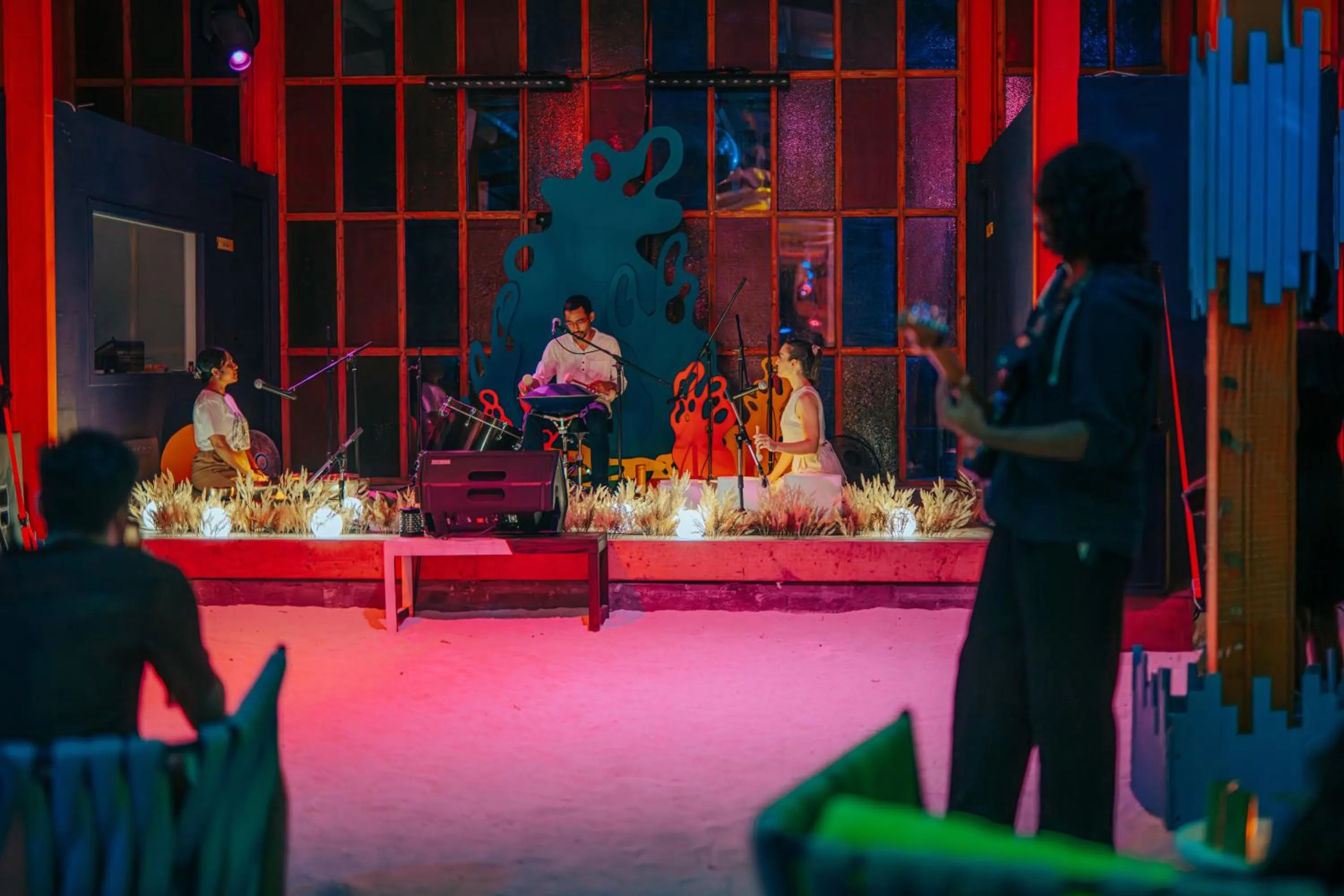 Evening entertainment in Oaga Art Resort Maldives - Greatest All Inclusive Plan with Free Speedboat Round-trip