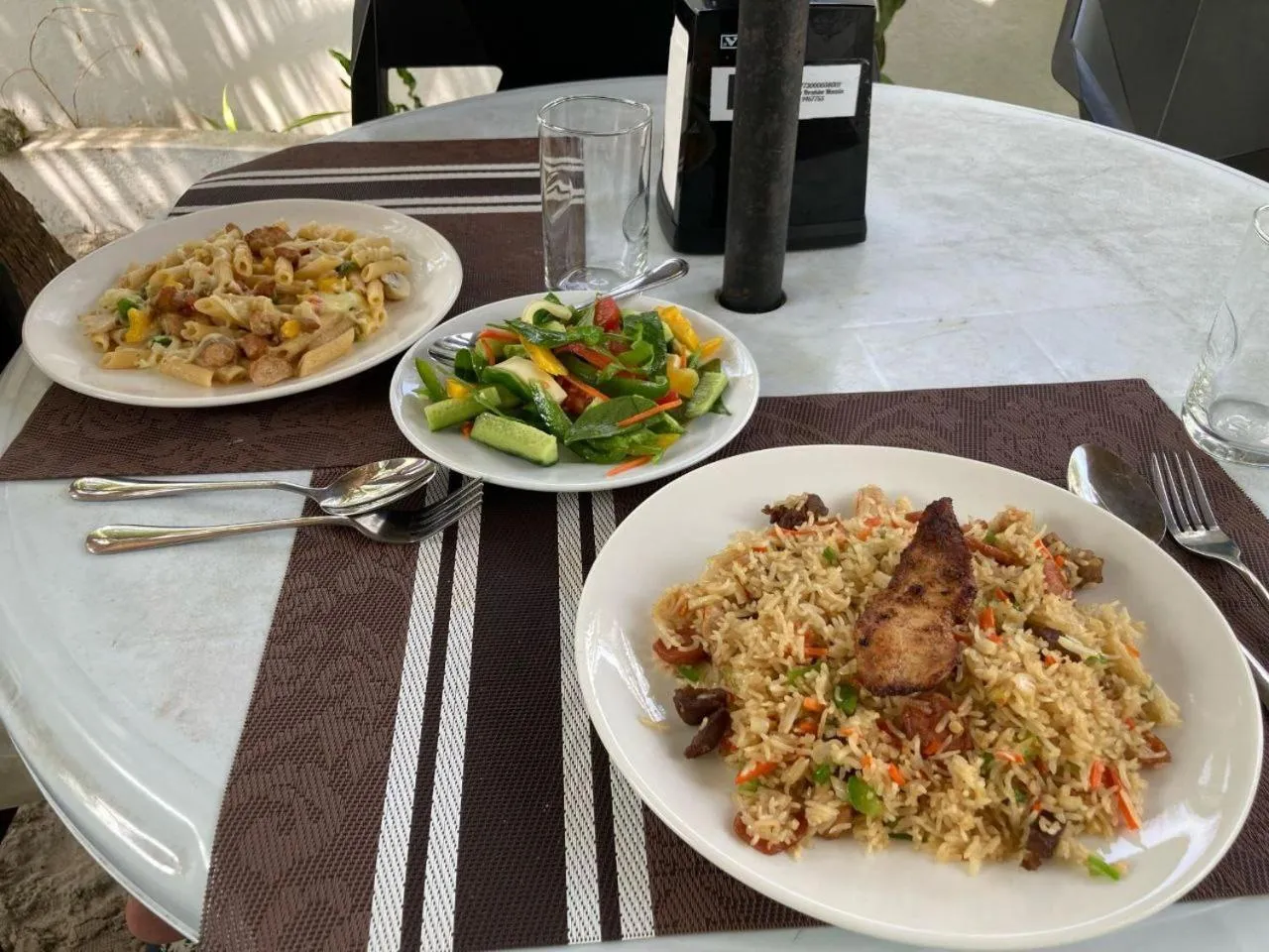 Restaurant/places to eat in Gaskara Guesthouse