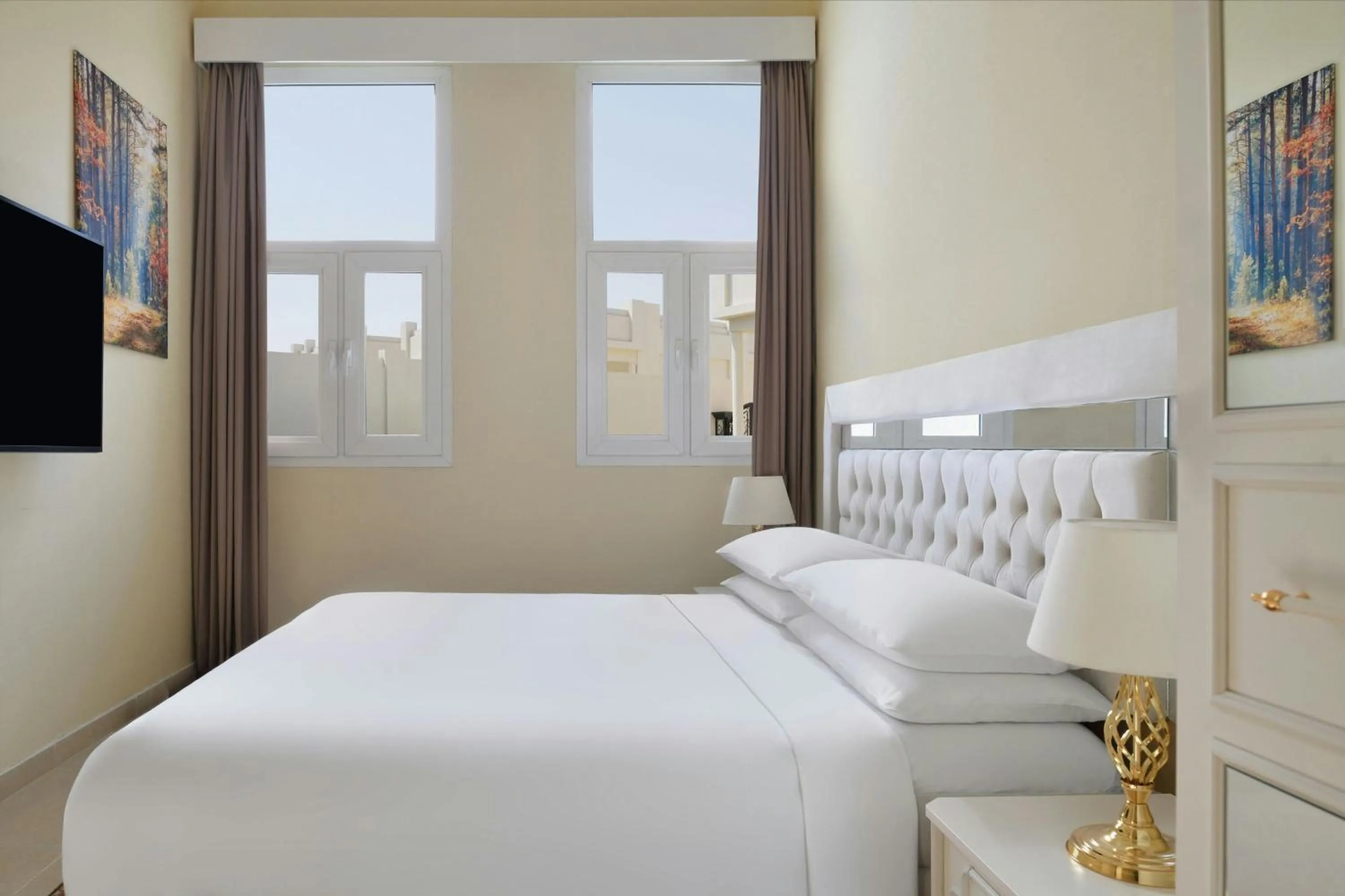 Bedroom, Bed in Al Samriya Hotel, Doha, Autograph Collection