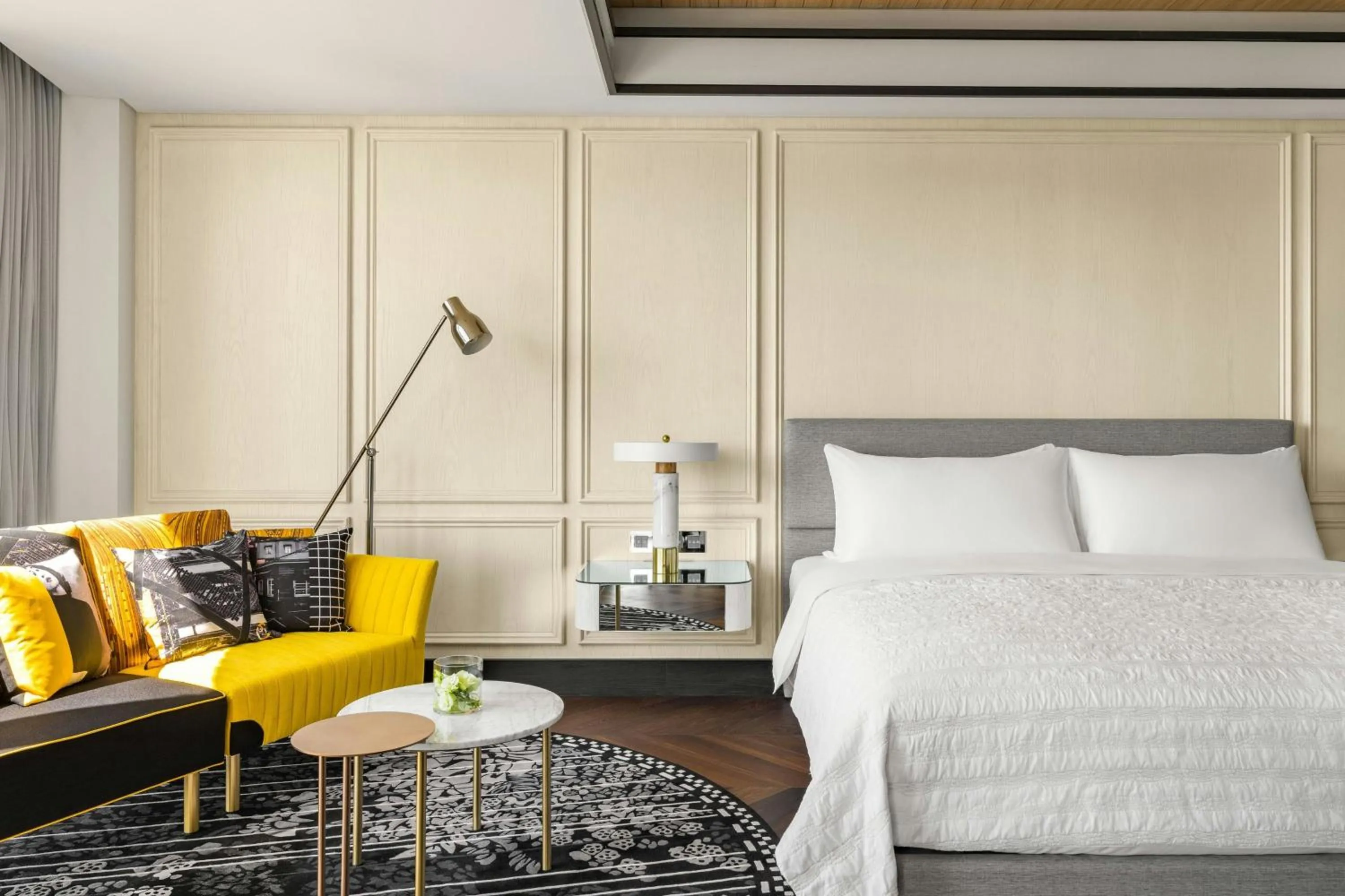 Bedroom, Bed in Le Meridien Taichung