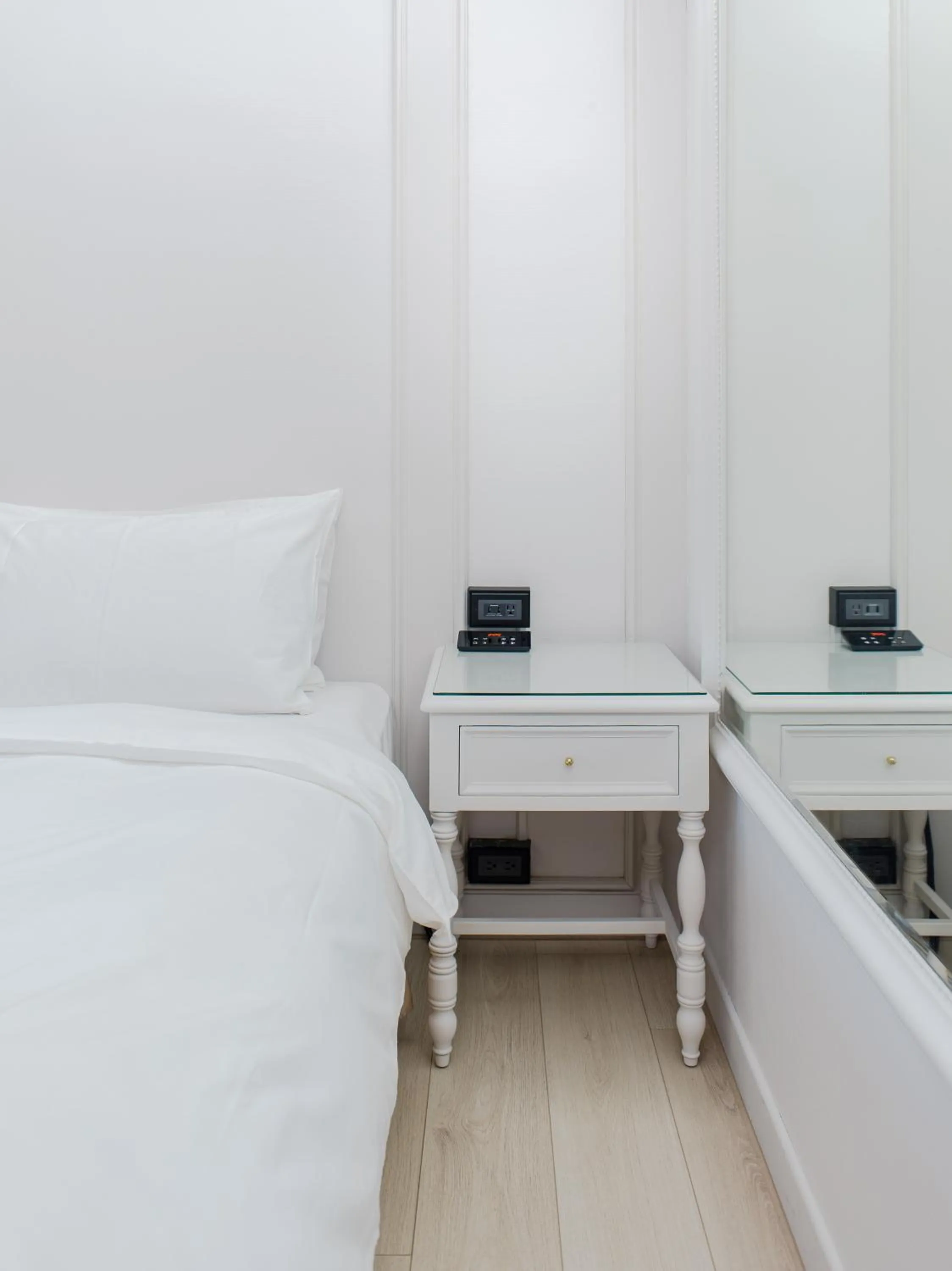 hair dresser, Bed in Archess Hotel