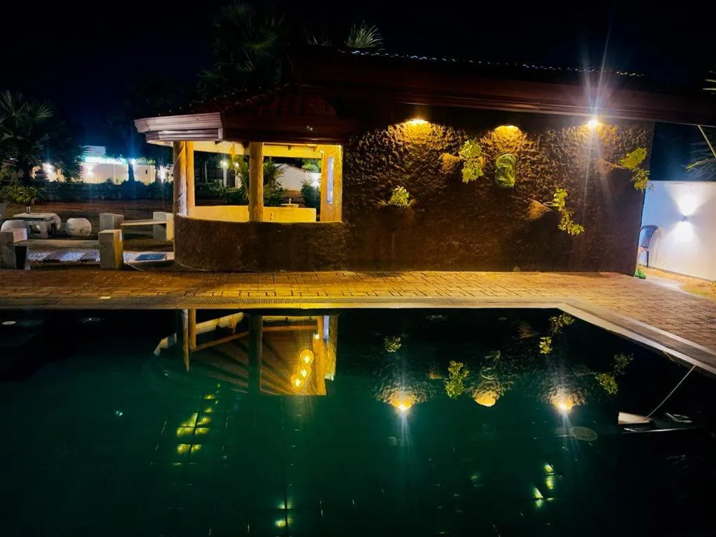Swimming pool in Kathircholai