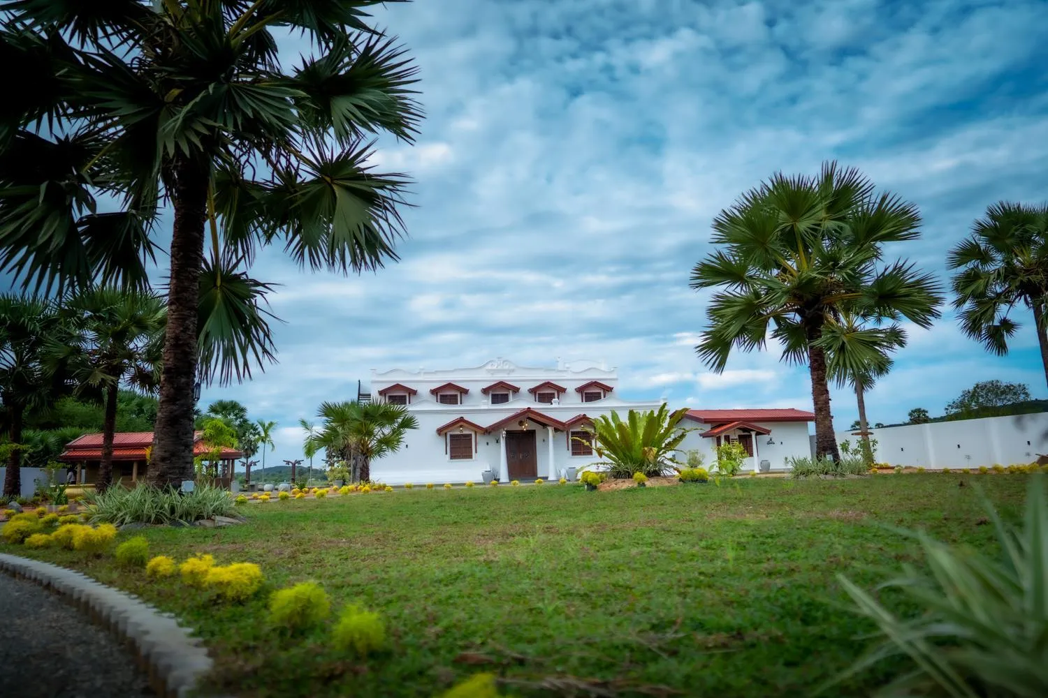 Property building in Kathircholai