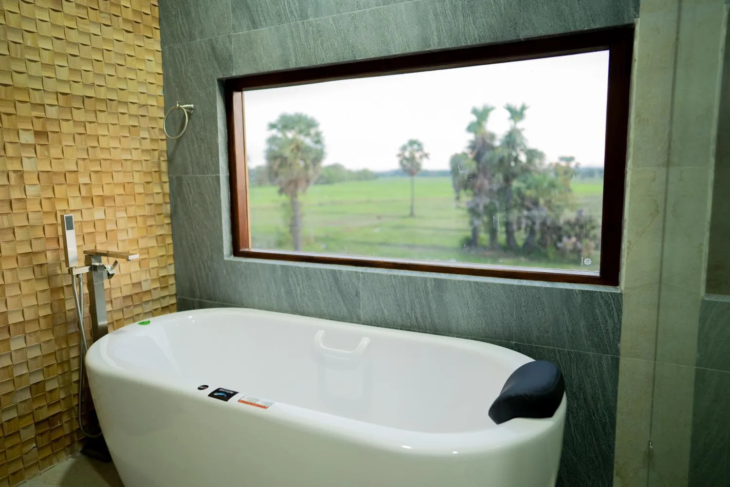 Bathroom in Kathircholai