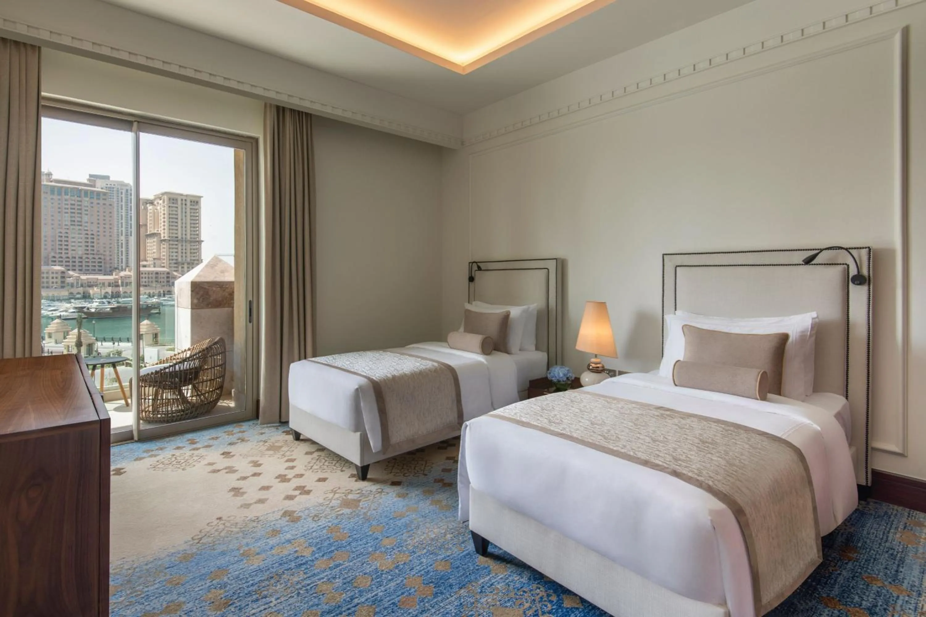 Bedroom, Bed in The St. Regis Marsa Arabia Island, The Pearl Qatar