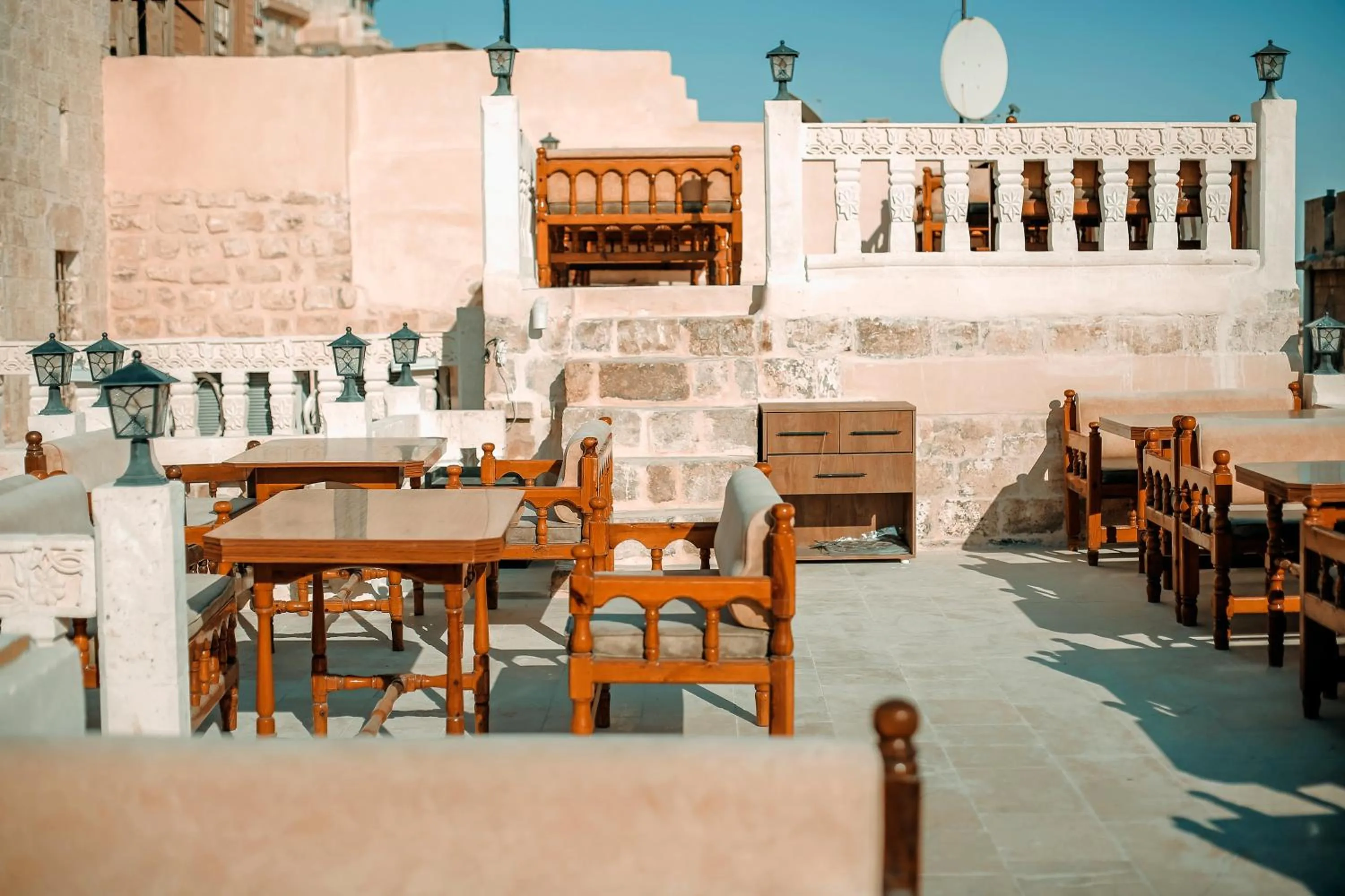 Restaurant/places to eat in CARRA KONAĞI