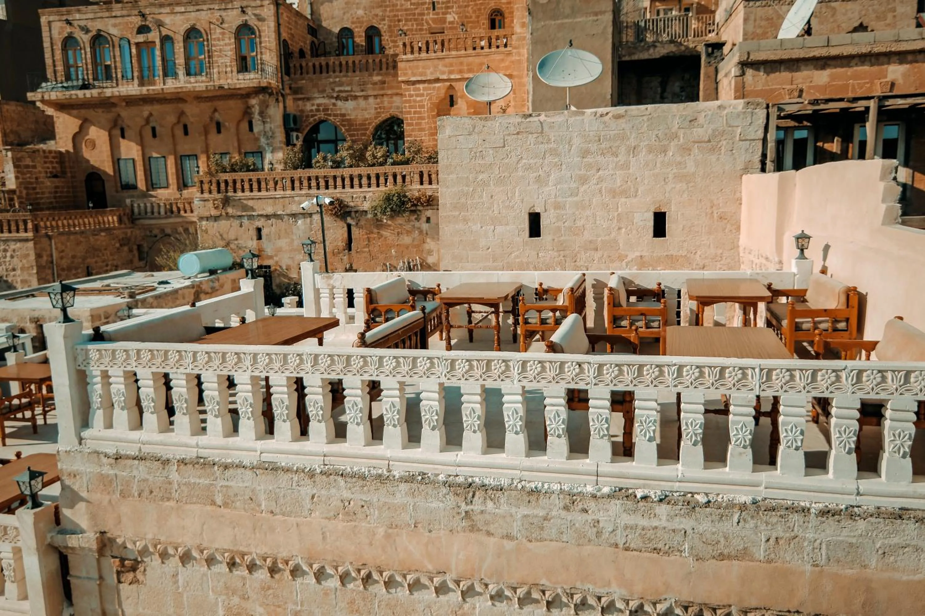 Day in CARRA KONAĞI