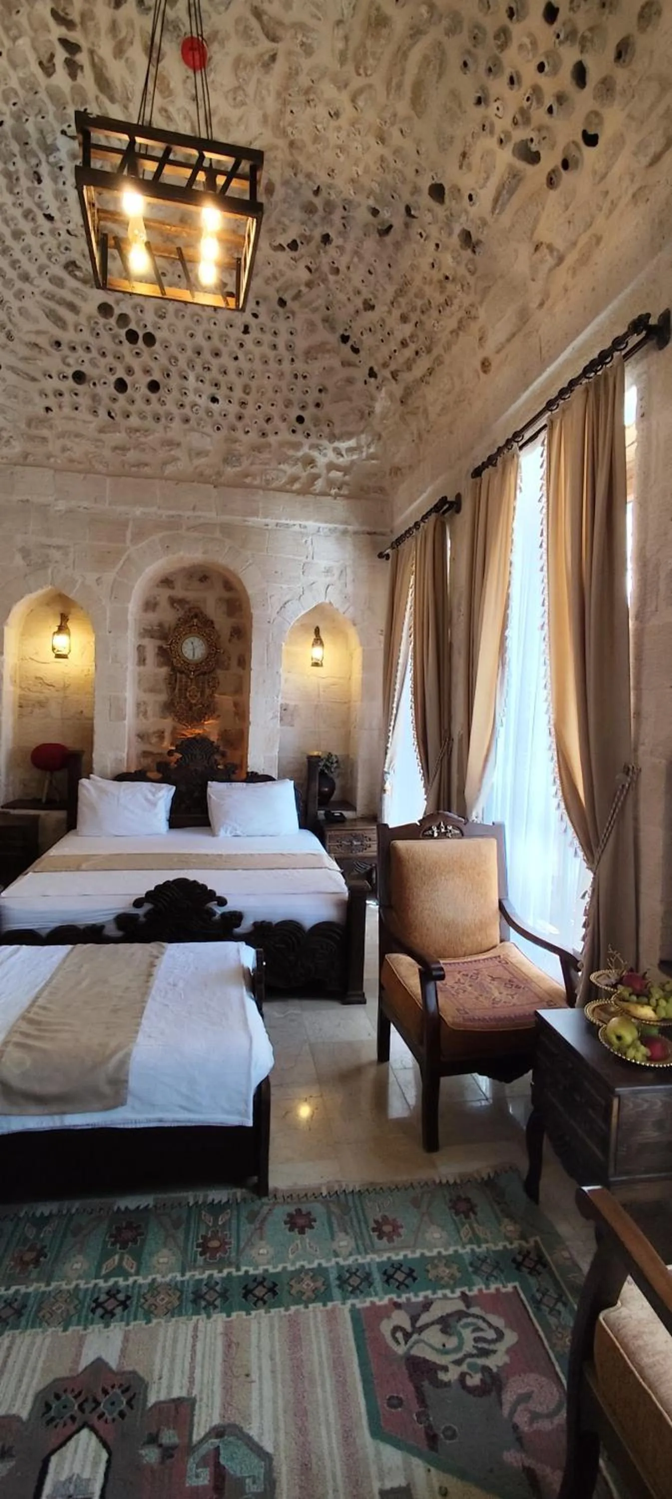 Photo of the whole room, Bed in CARRA KONAĞI