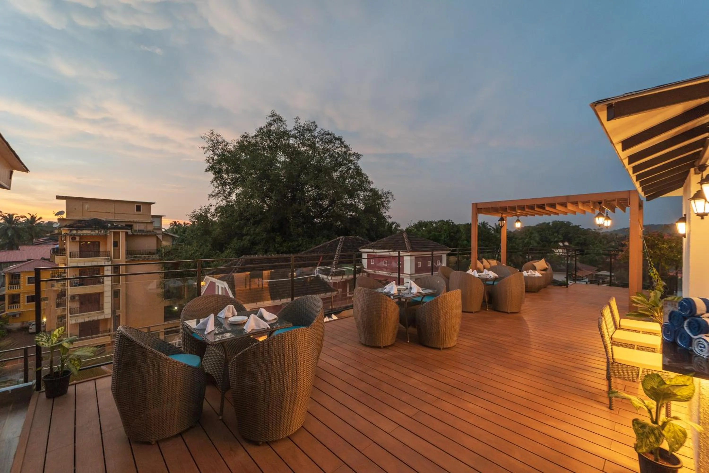 Lounge or bar in Evoke Premium Candolim, North Goa