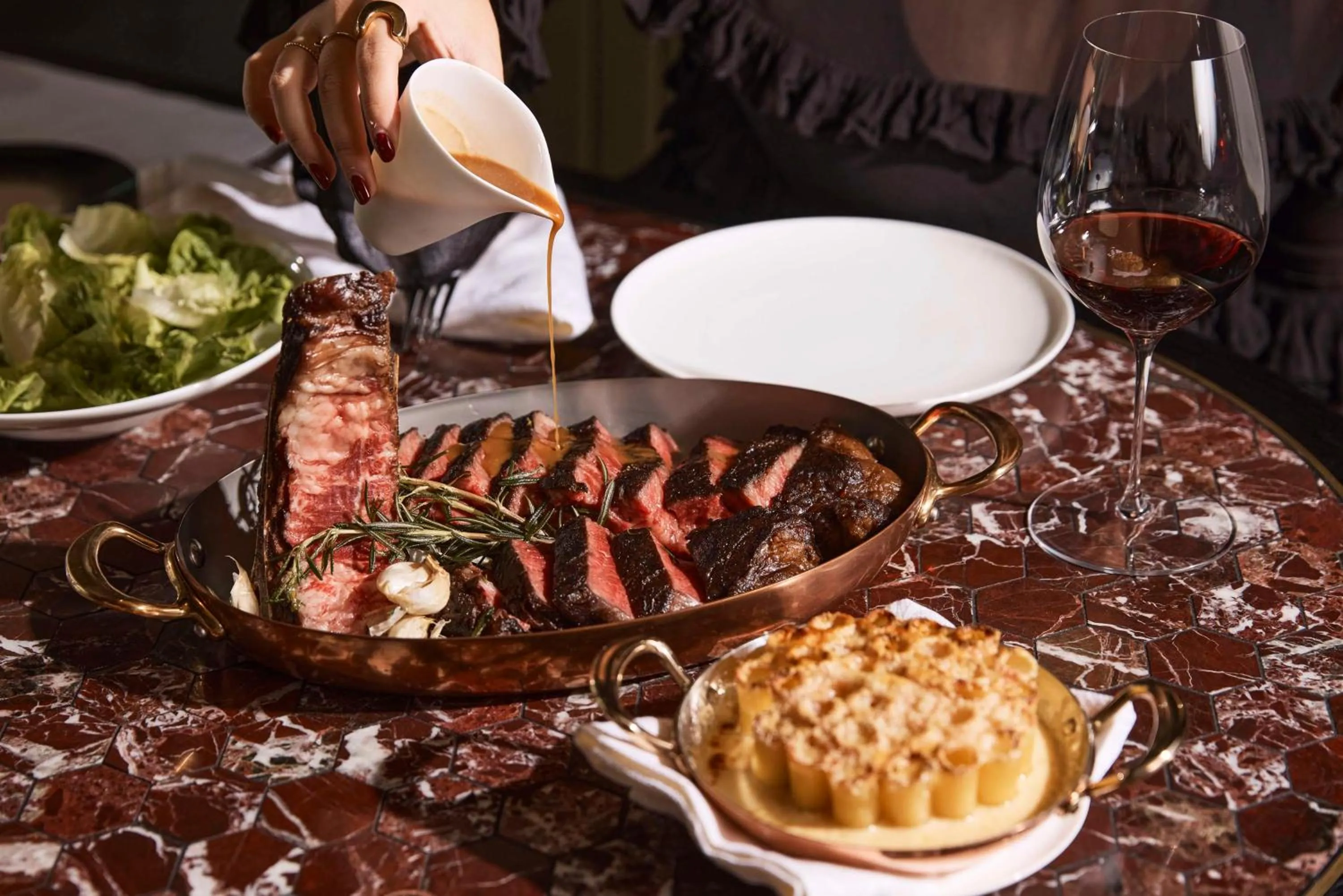 Food and drinks in Hotel Telegraph