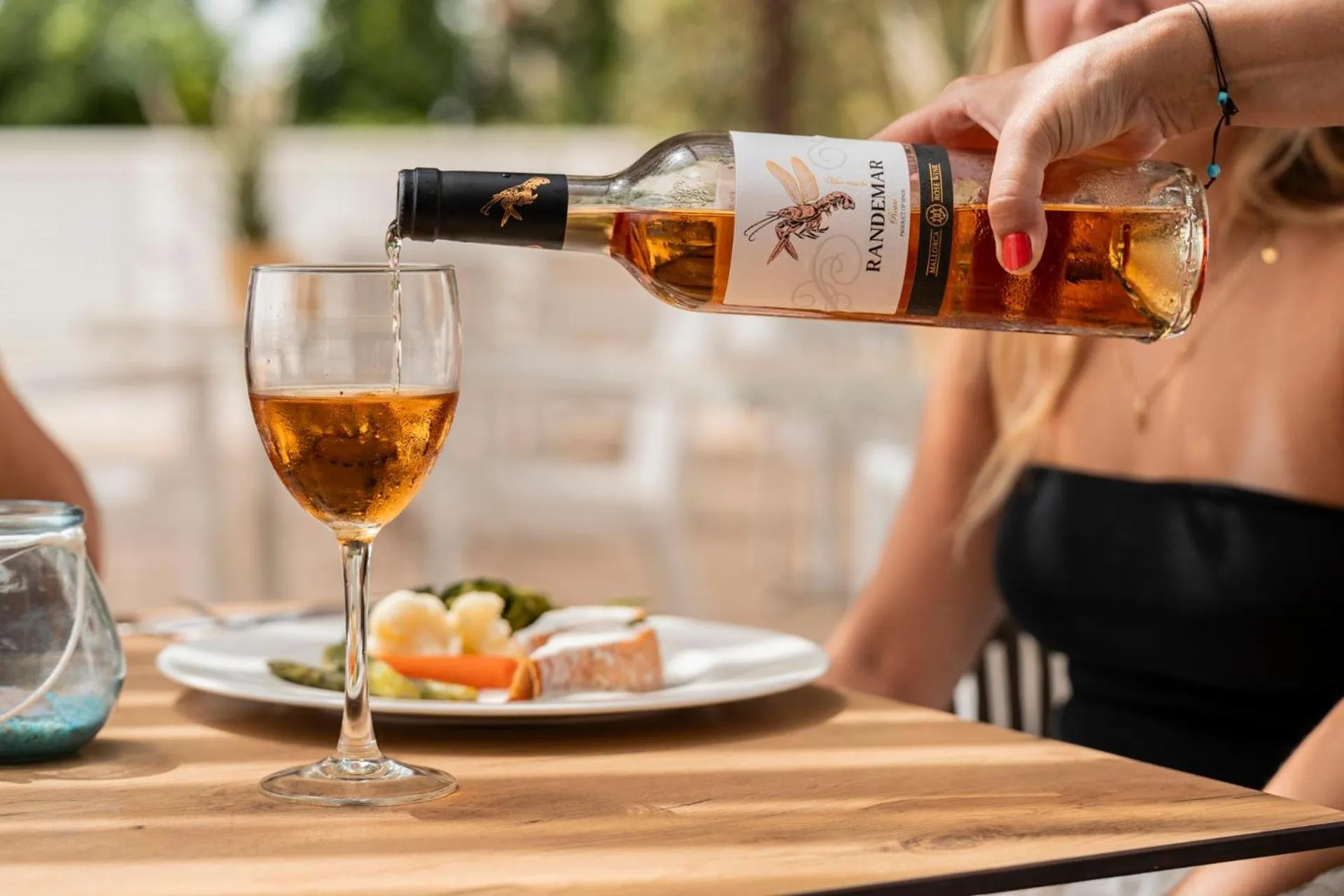 Restaurant/places to eat in Hotel Amic Horizonte