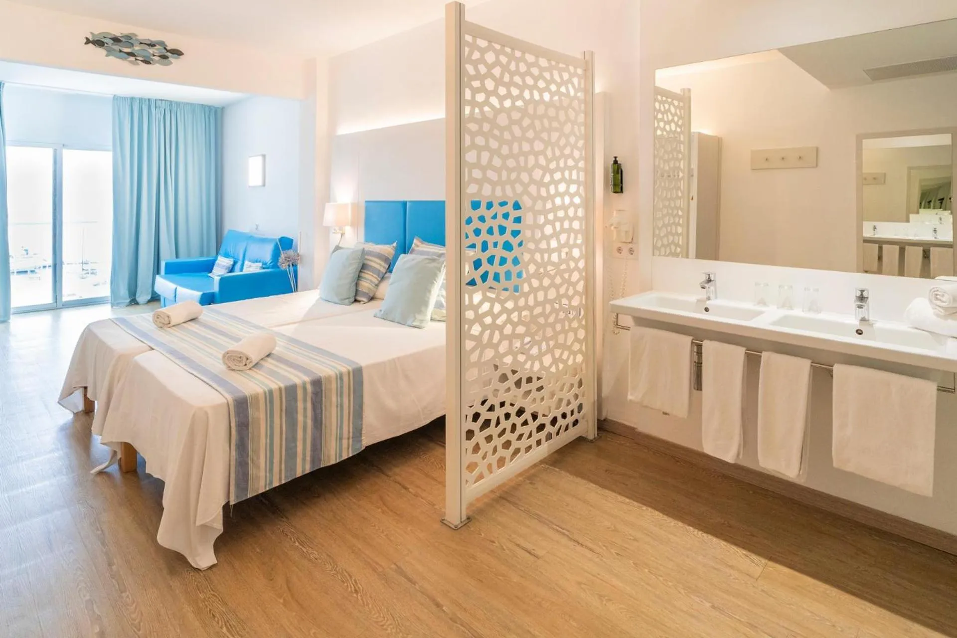 Photo of the whole room, Bed in Hotel Amic Horizonte