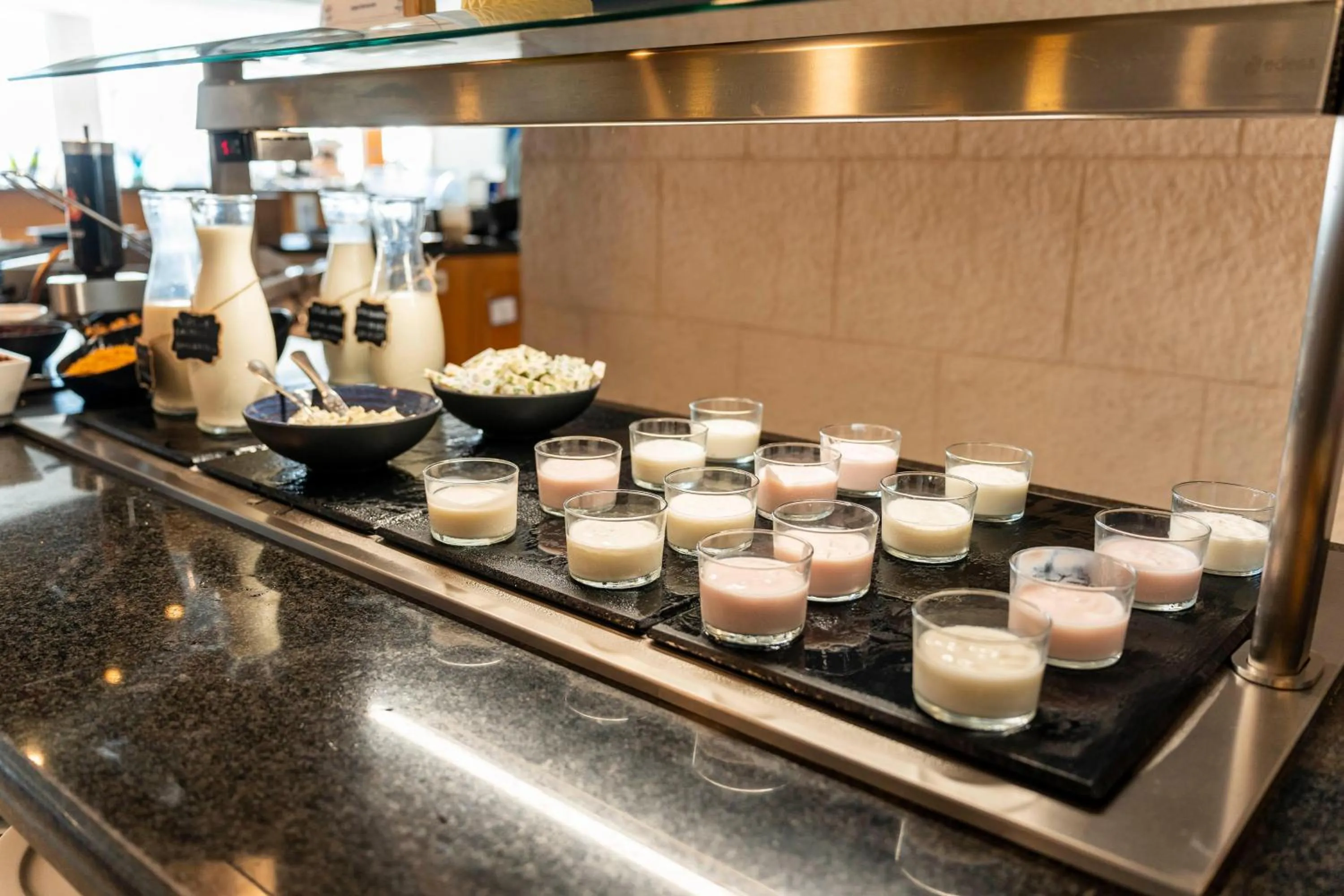 Restaurant/places to eat in Hotel Amic Horizonte