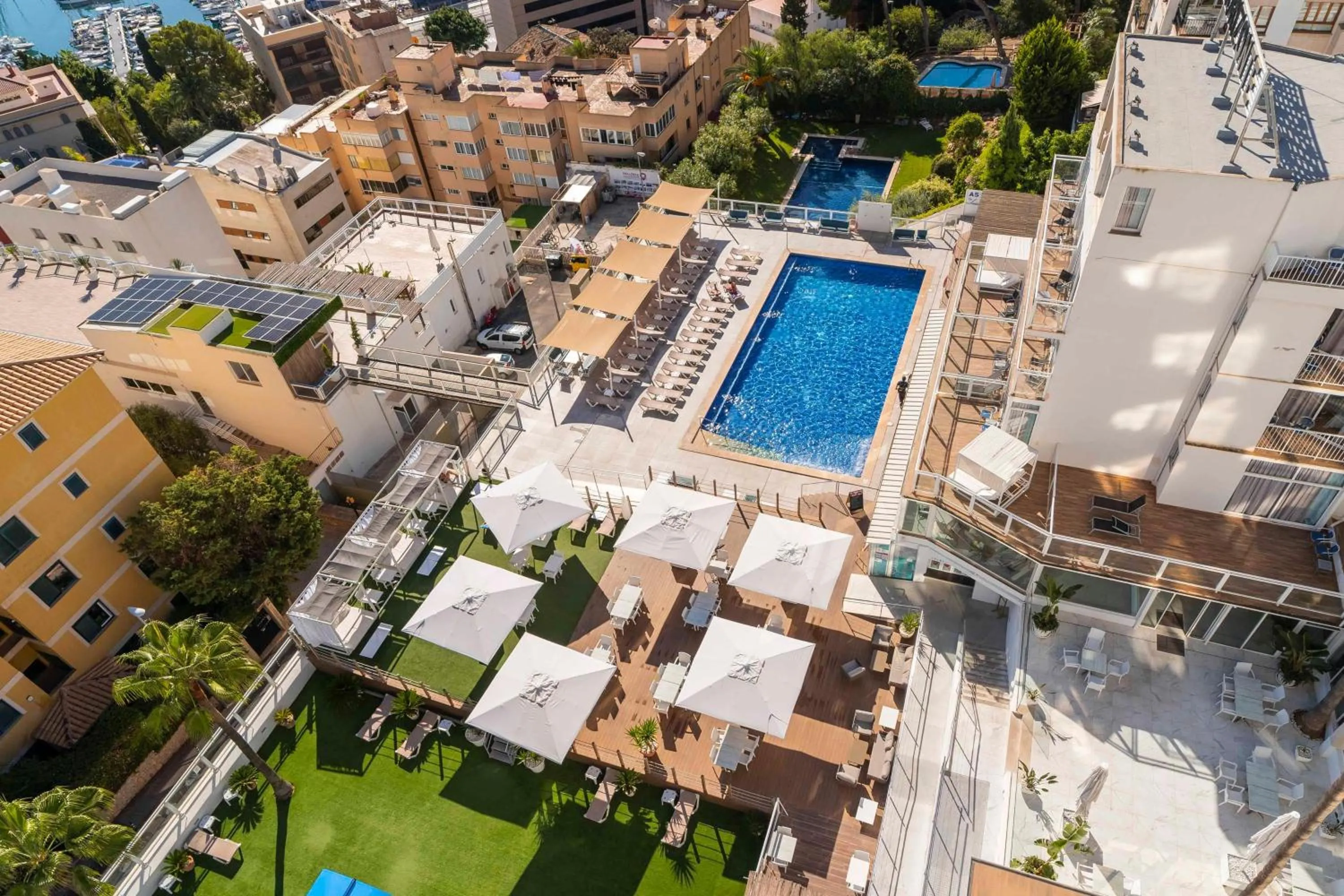 Property building in Hotel Amic Horizonte