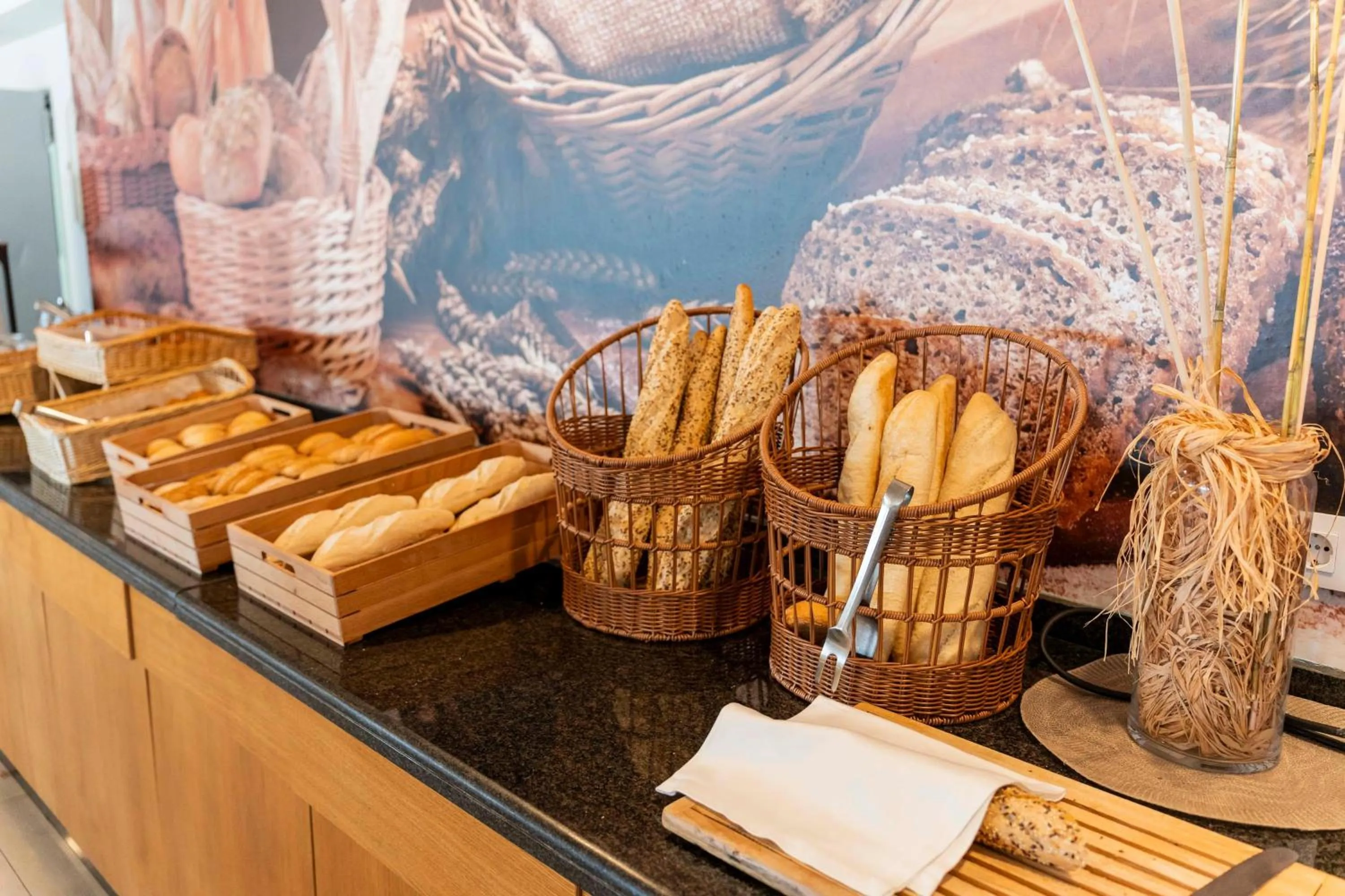 Restaurant/places to eat in Hotel Amic Horizonte