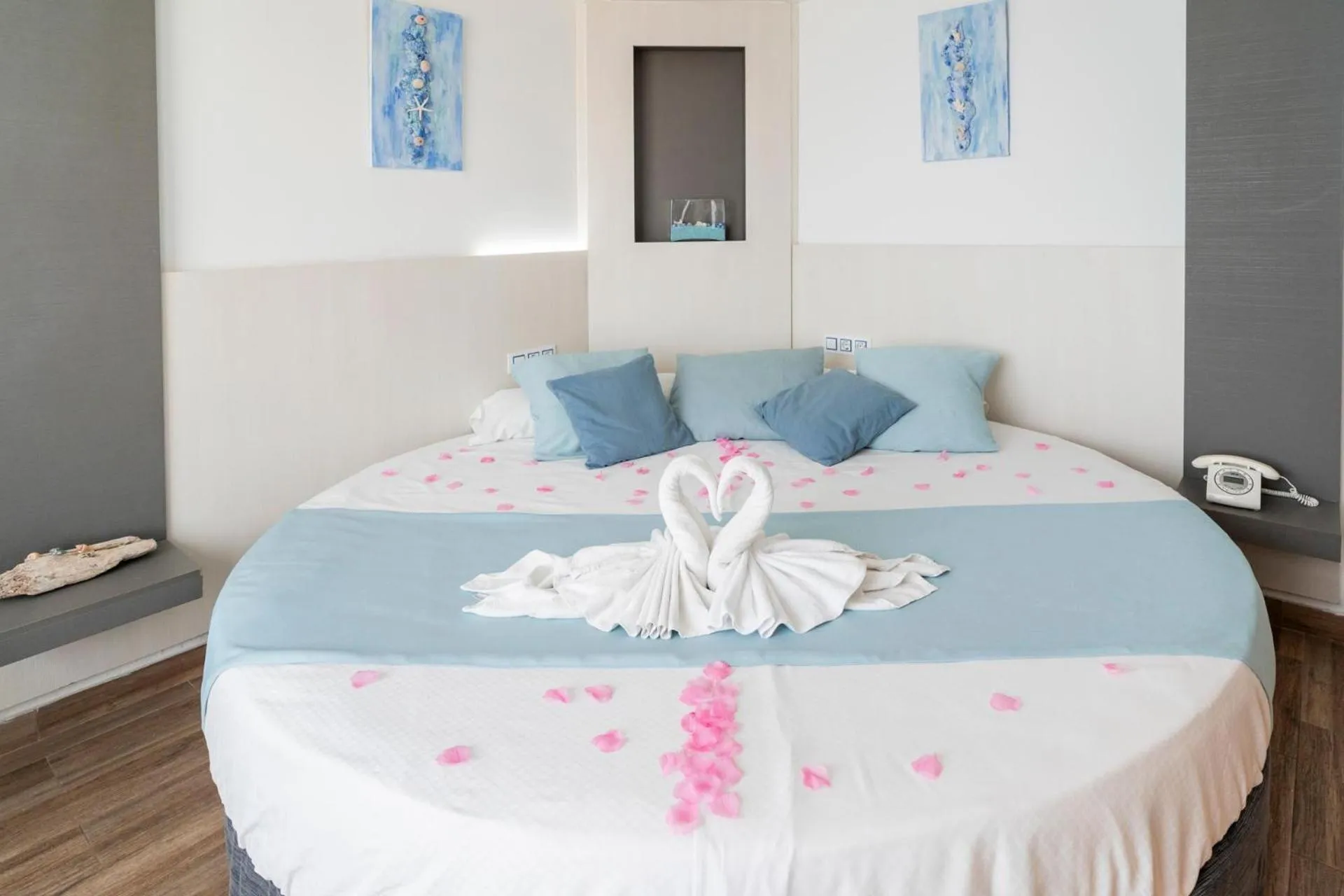 Photo of the whole room, Bed in Hotel Amic Horizonte