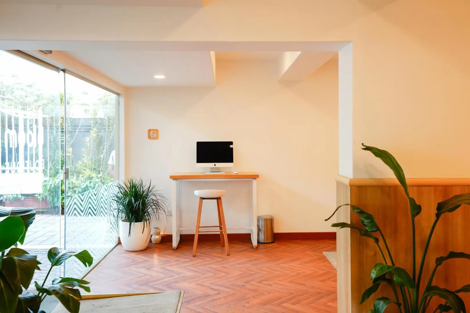 Lobby or reception in Bloom Boutique l Bandra