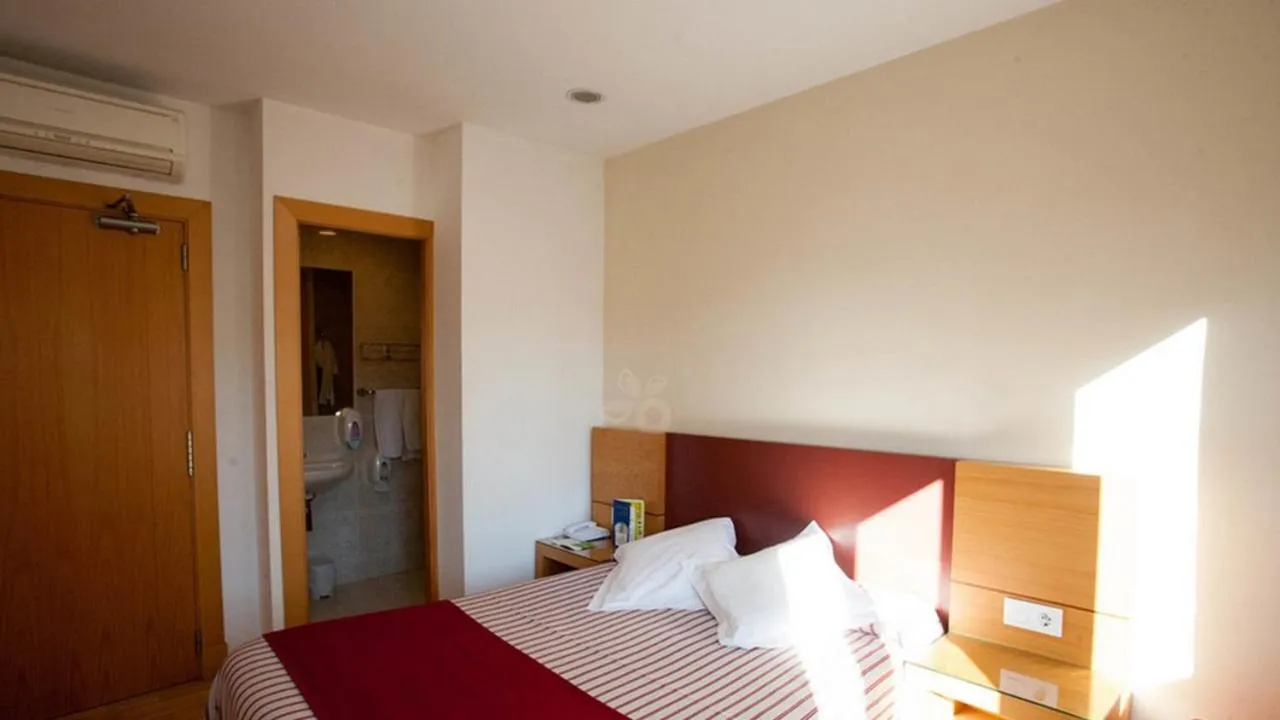 Bed in Hotel Amic Colon