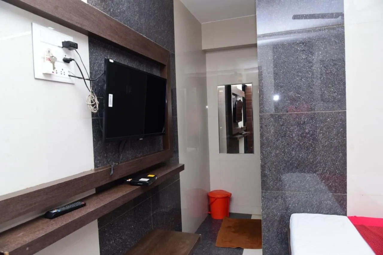 TV and multimedia in Nivant Lodge